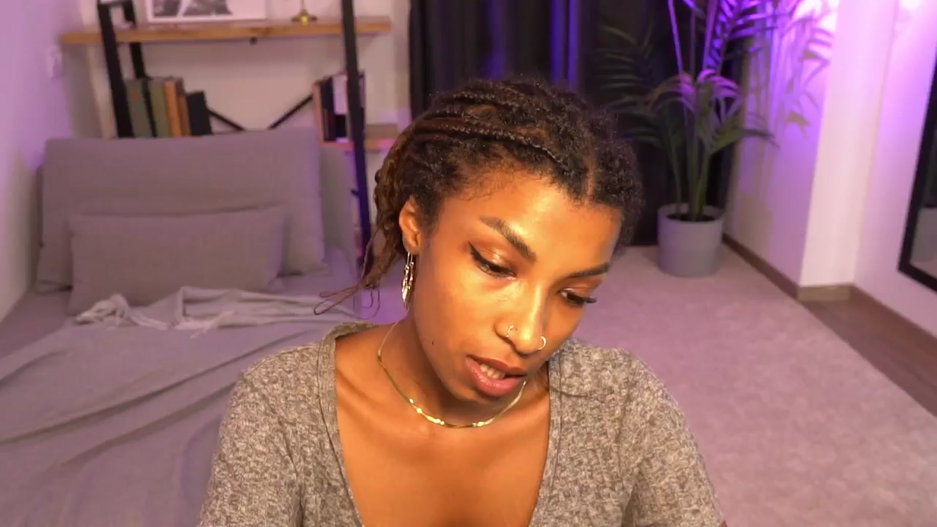 Gallery image thumbnail from Manelikpearce's myfreecams stream on, 08/12/2024, 17:33 image 15 of 20