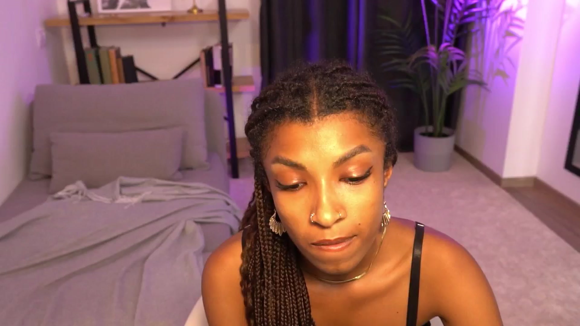 Gallery image thumbnail from Manelikpearce's myfreecams stream on, 08/12/2024, 17:33 image 2 of 20