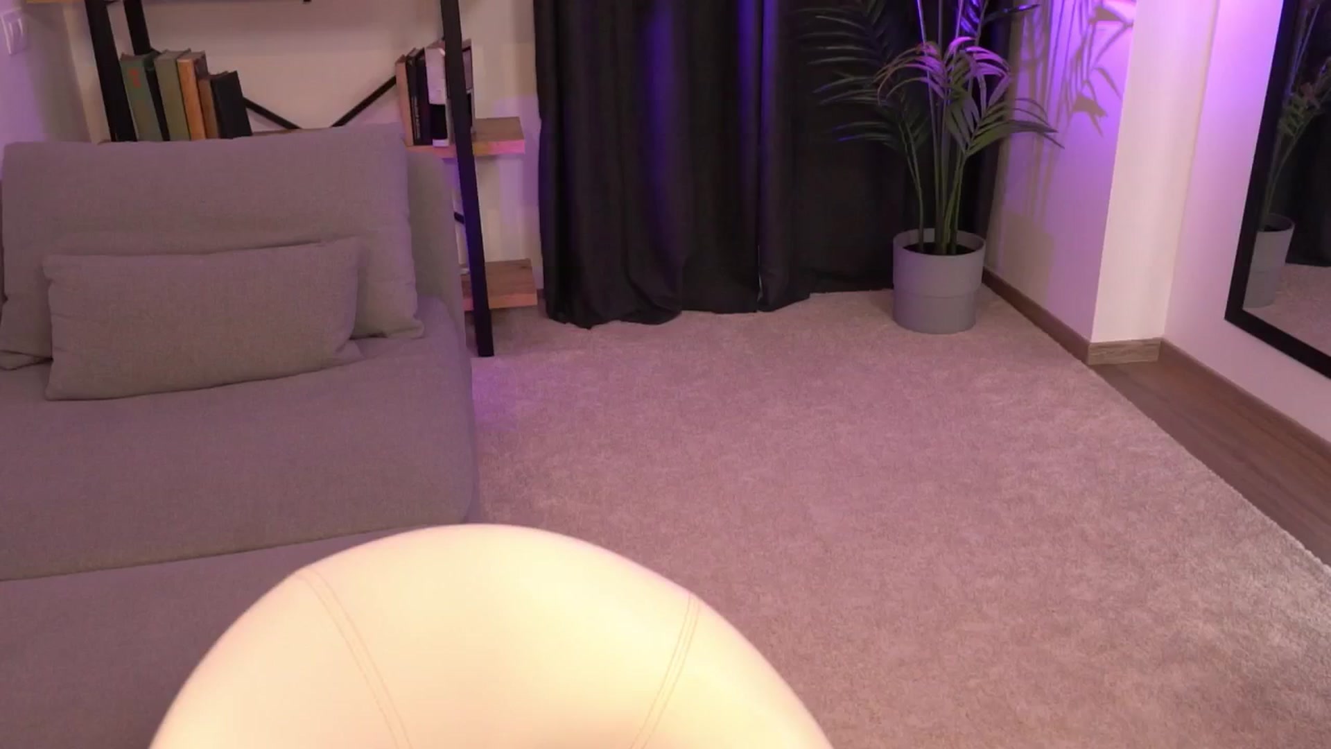Gallery image thumbnail from Manelikpearce's myfreecams stream on, 08/12/2024, 17:33 image 19 of 20