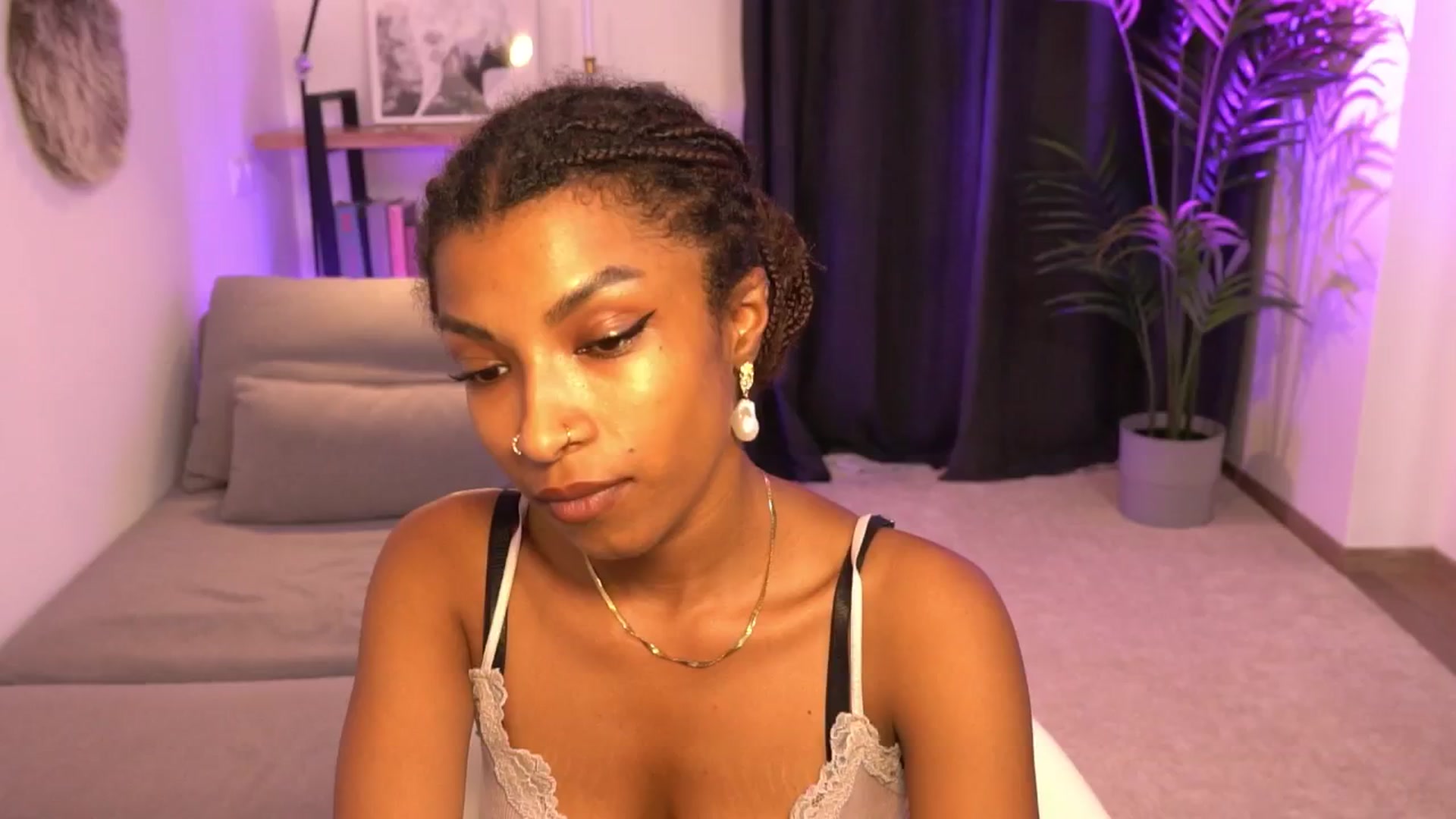 Gallery image thumbnail from Manelikpearce's myfreecams stream on, 08/14/2024, 20:29 image 13 of 20