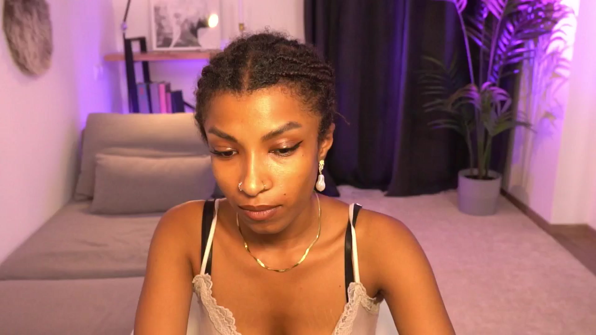 Gallery image thumbnail from Manelikpearce's myfreecams stream on, 08/14/2024, 20:29 image 9 of 20