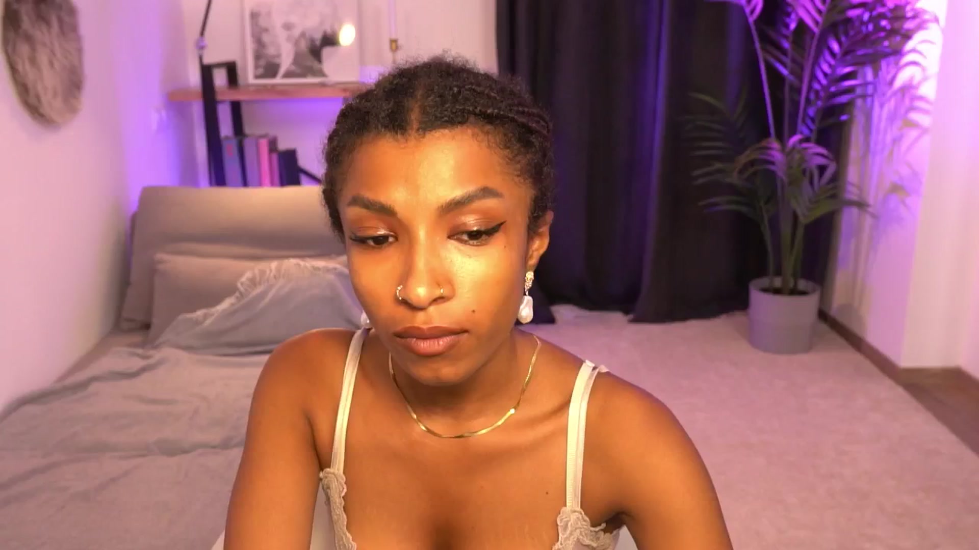 Gallery image thumbnail from Manelikpearce's myfreecams stream on, 08/14/2024, 20:29 image 5 of 20