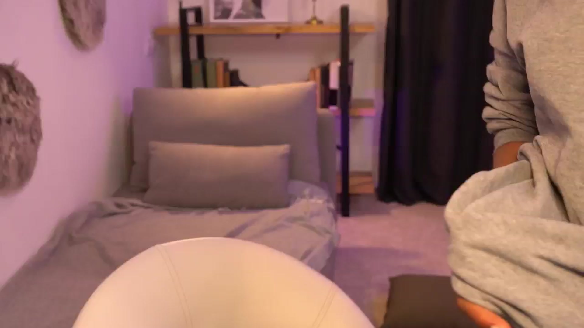 Gallery image thumbnail from Manelikpearce's myfreecams stream on, 08/24/2024, 16:45 image 20 of 20