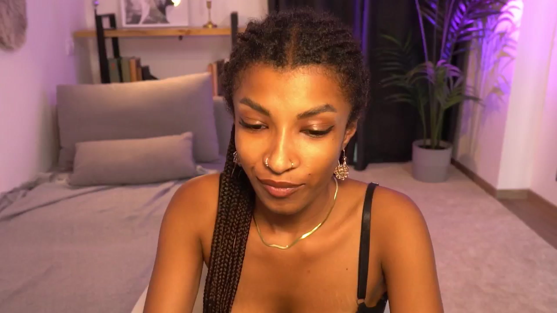 Gallery image thumbnail from Manelikpearce's myfreecams stream on, 08/25/2024, 16:59 image 8 of 20