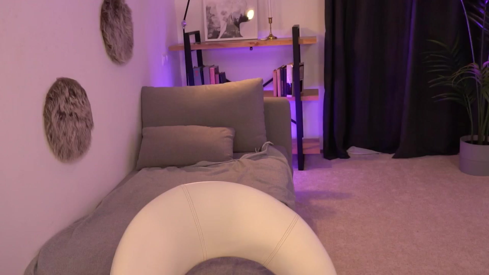 Gallery image thumbnail from Manelikpearce's myfreecams stream on, 08/31/2024, 16:11 image 19 of 20