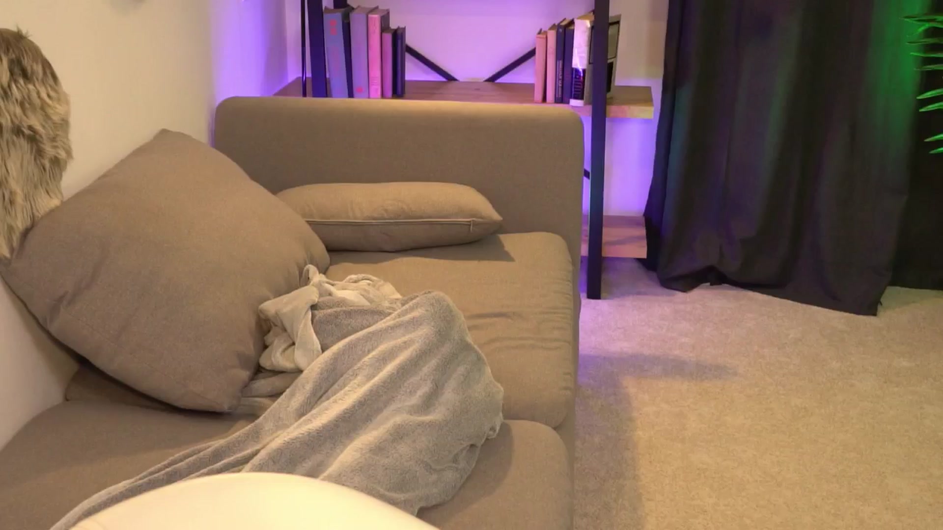 Gallery image thumbnail from Manelikpearce's myfreecams stream on, 09/10/2024, 16:55 image 10 of 20