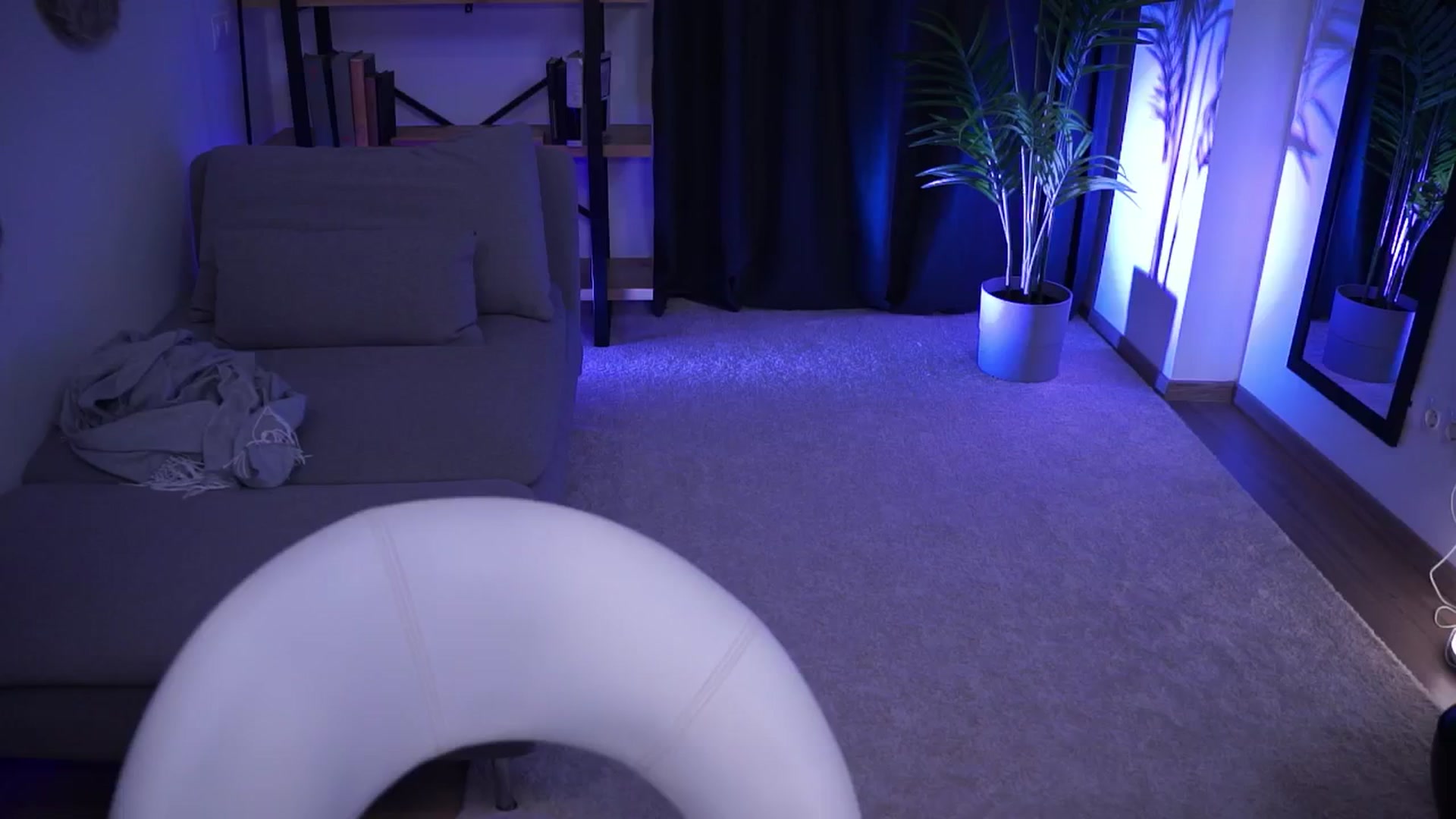 Gallery image thumbnail from Manelikpearce's myfreecams stream on, 09/22/2024, 09:58 image 19 of 20