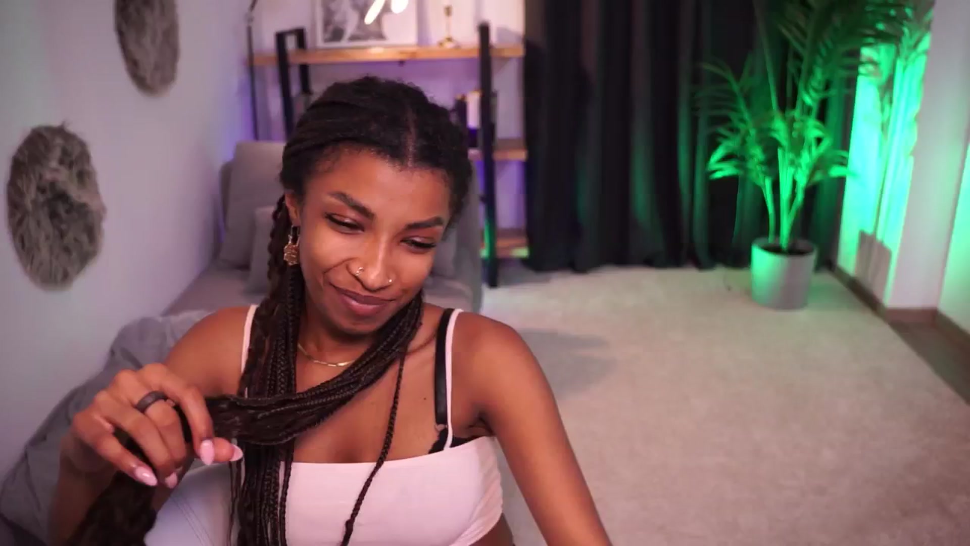 Gallery image thumbnail from Manelikpearce's myfreecams stream on, 09/24/2024, 17:35 image 18 of 20