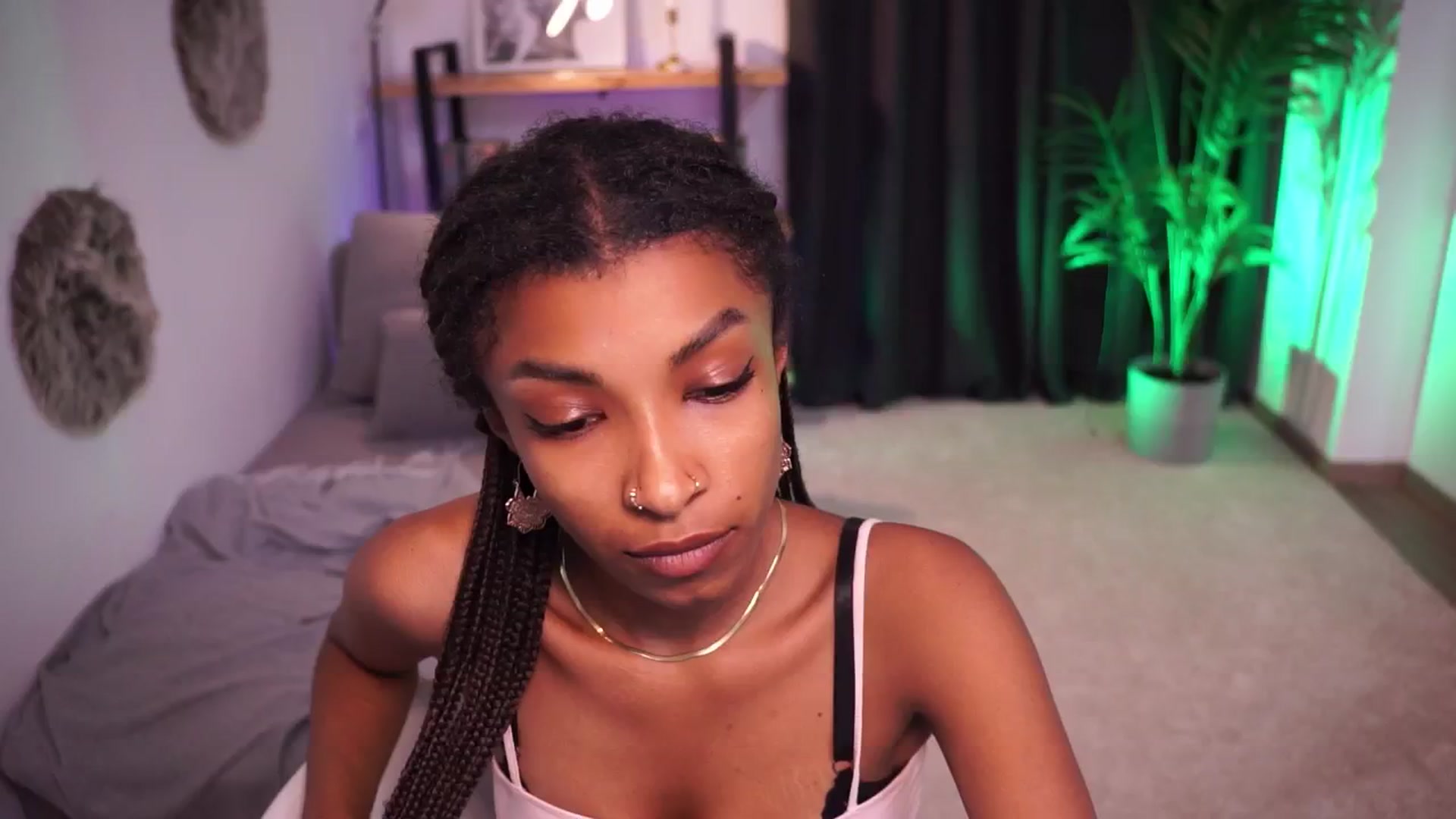 Gallery image thumbnail from Manelikpearce's myfreecams stream on, 09/24/2024, 17:35 image 7 of 20