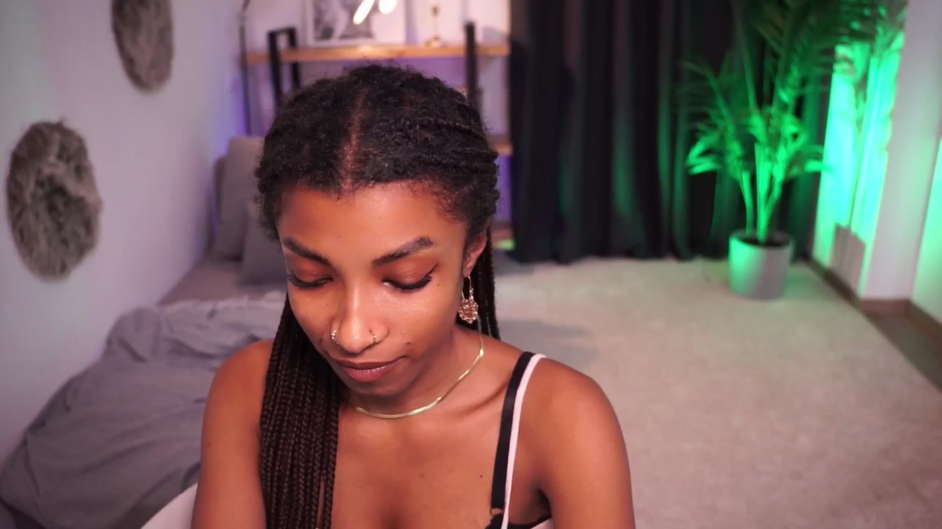 Gallery image thumbnail from Manelikpearce's myfreecams stream on, 09/24/2024, 17:35 image 14 of 20