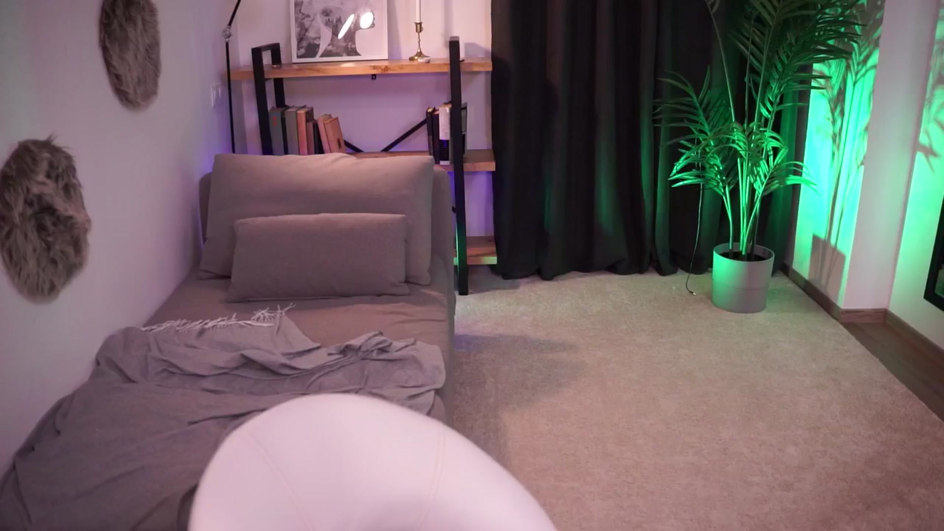 Gallery image thumbnail from Manelikpearce's myfreecams stream on, 09/24/2024, 19:04 image 1 of 20