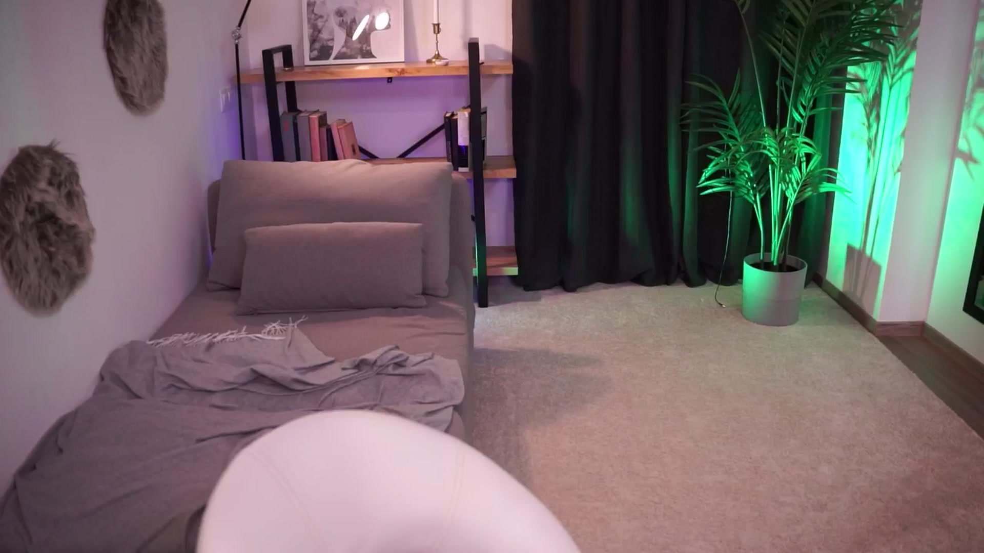 Gallery image thumbnail from Manelikpearce's myfreecams stream on, 09/24/2024, 19:04 image 2 of 20