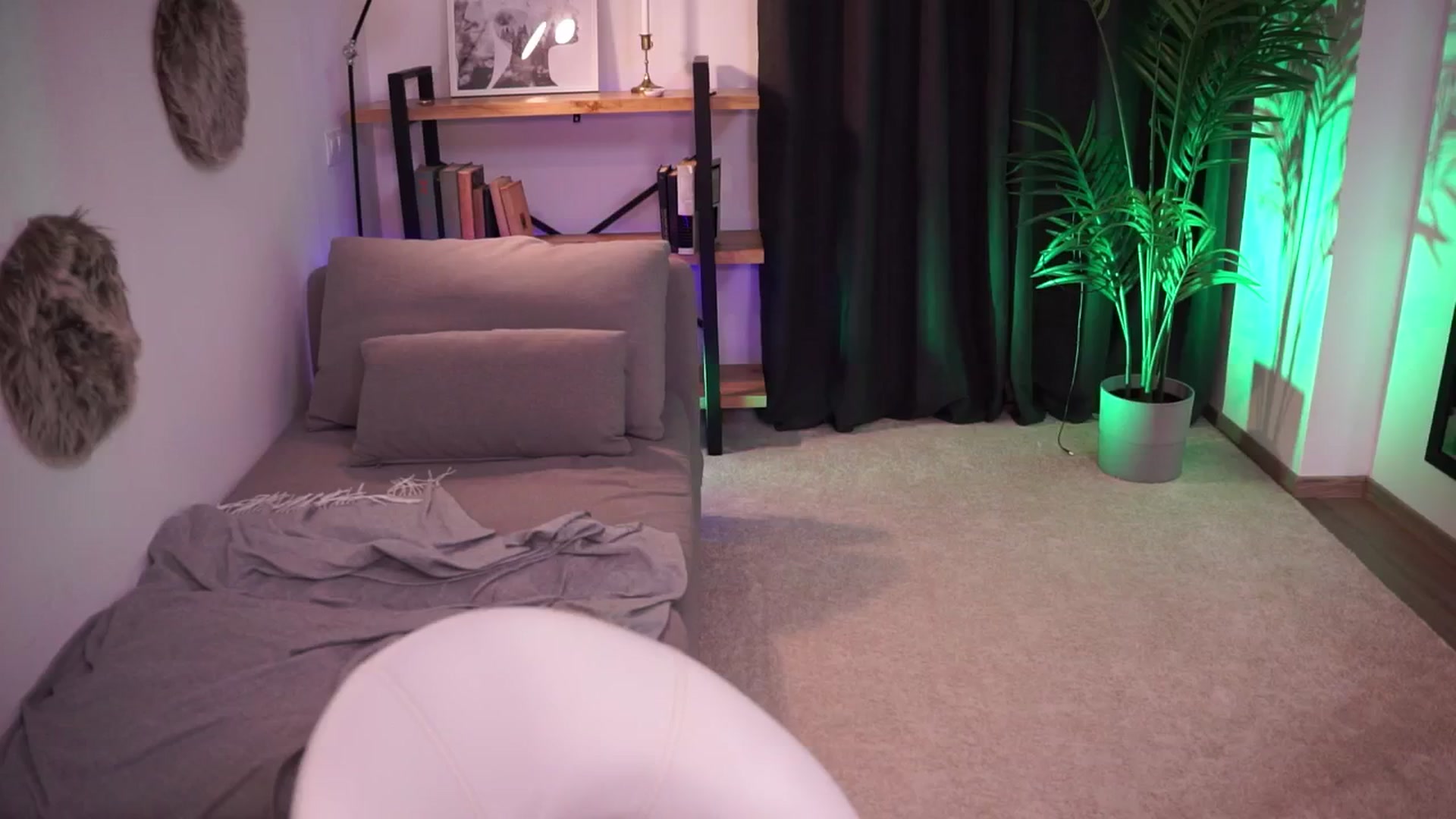 Gallery image thumbnail from Manelikpearce's myfreecams stream on, 09/24/2024, 19:04 image 19 of 20