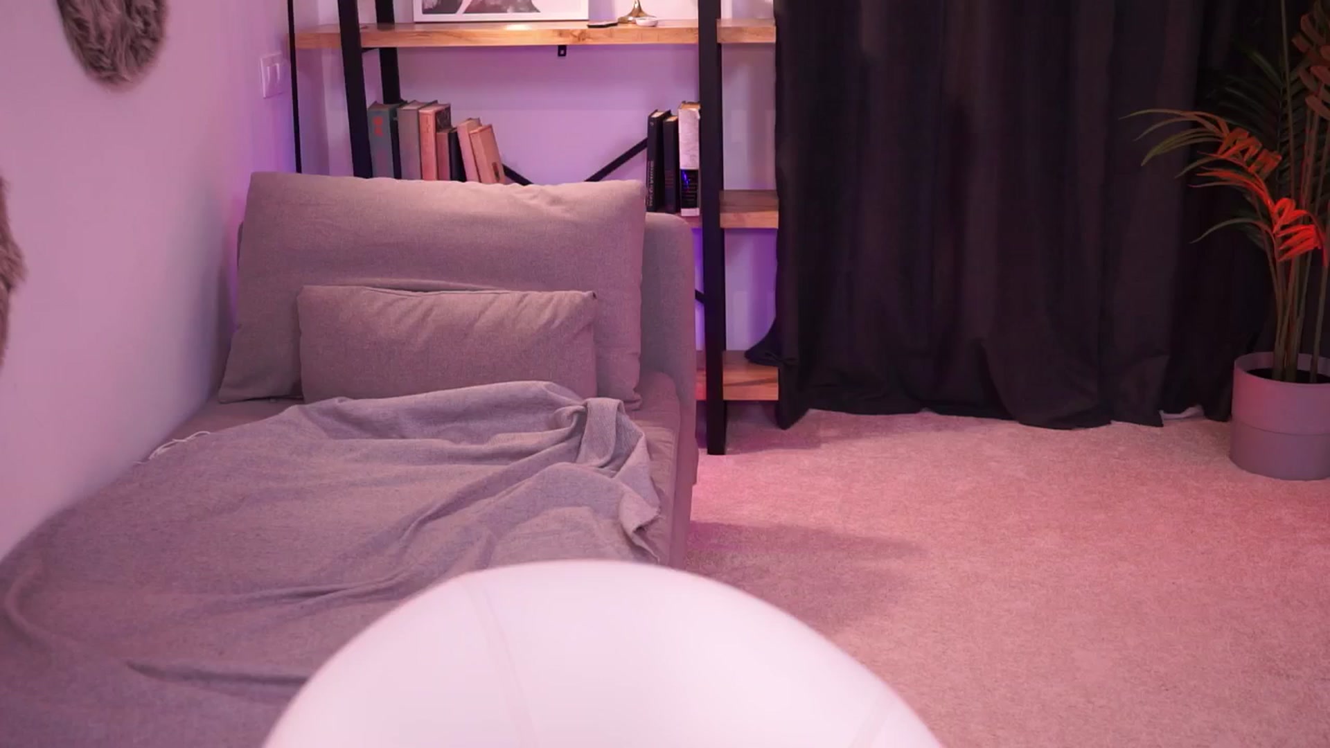 Gallery image thumbnail from Manelikpearce's myfreecams stream on, 10/05/2024, 20:47 image 10 of 20