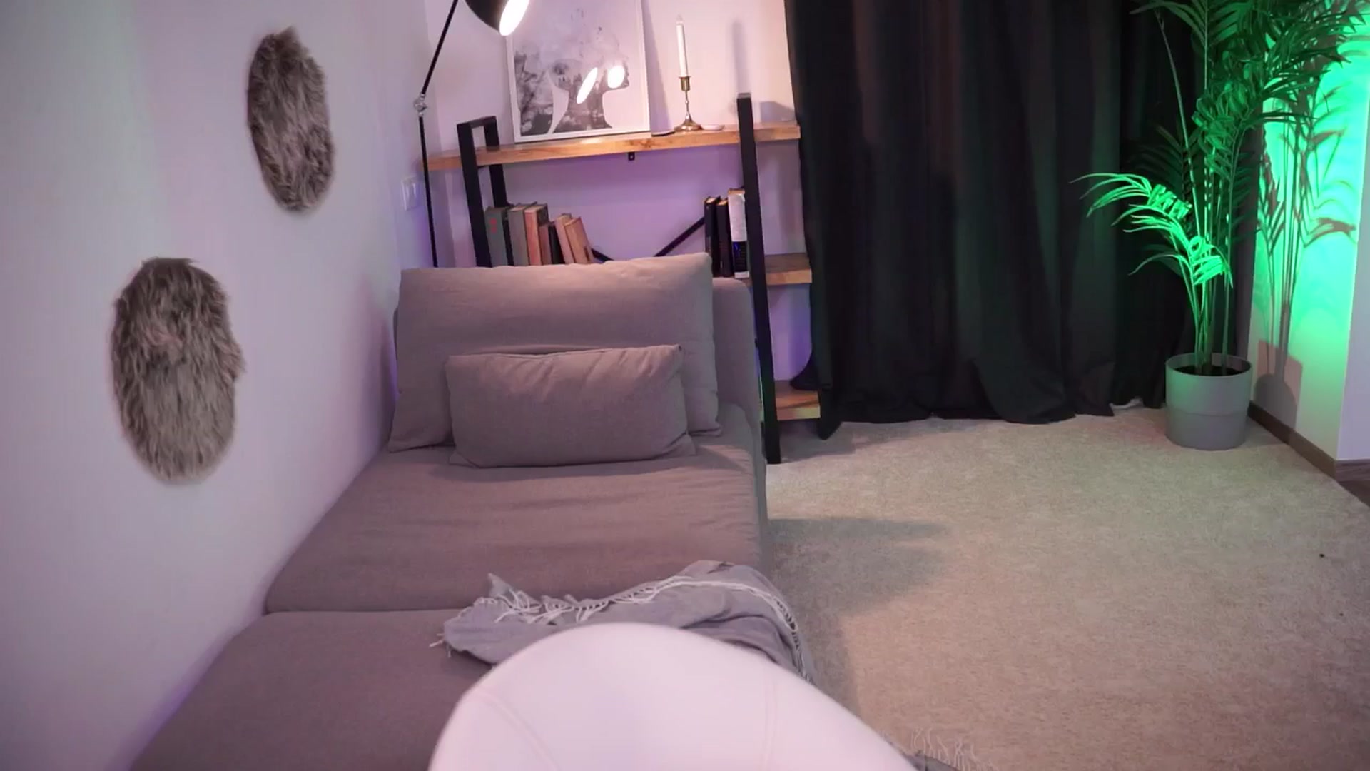 Gallery image thumbnail from Manelikpearce's myfreecams stream on, 10/06/2024, 11:12 image 5 of 20