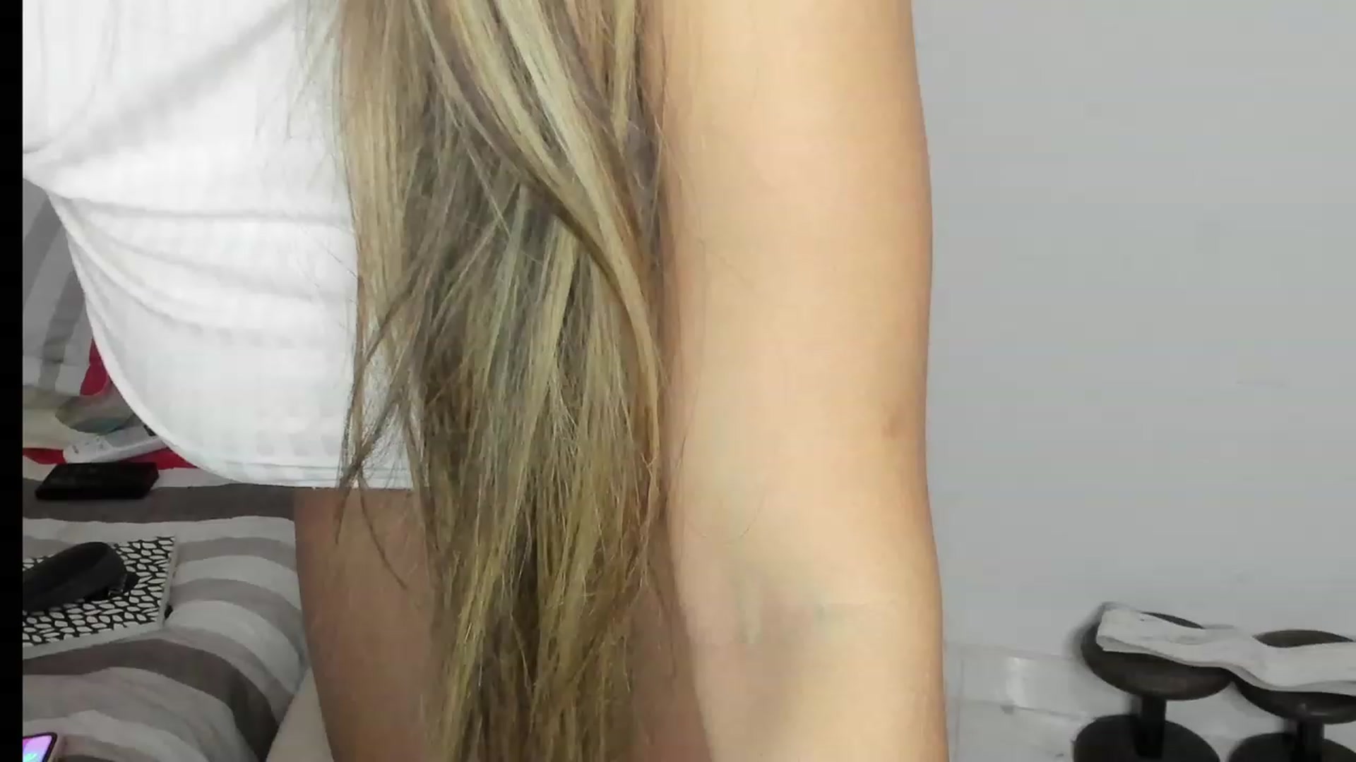 Gallery image thumbnail from Manelyk222's myfreecams stream on, 01/05/2023, 02:13 image 13 of 20