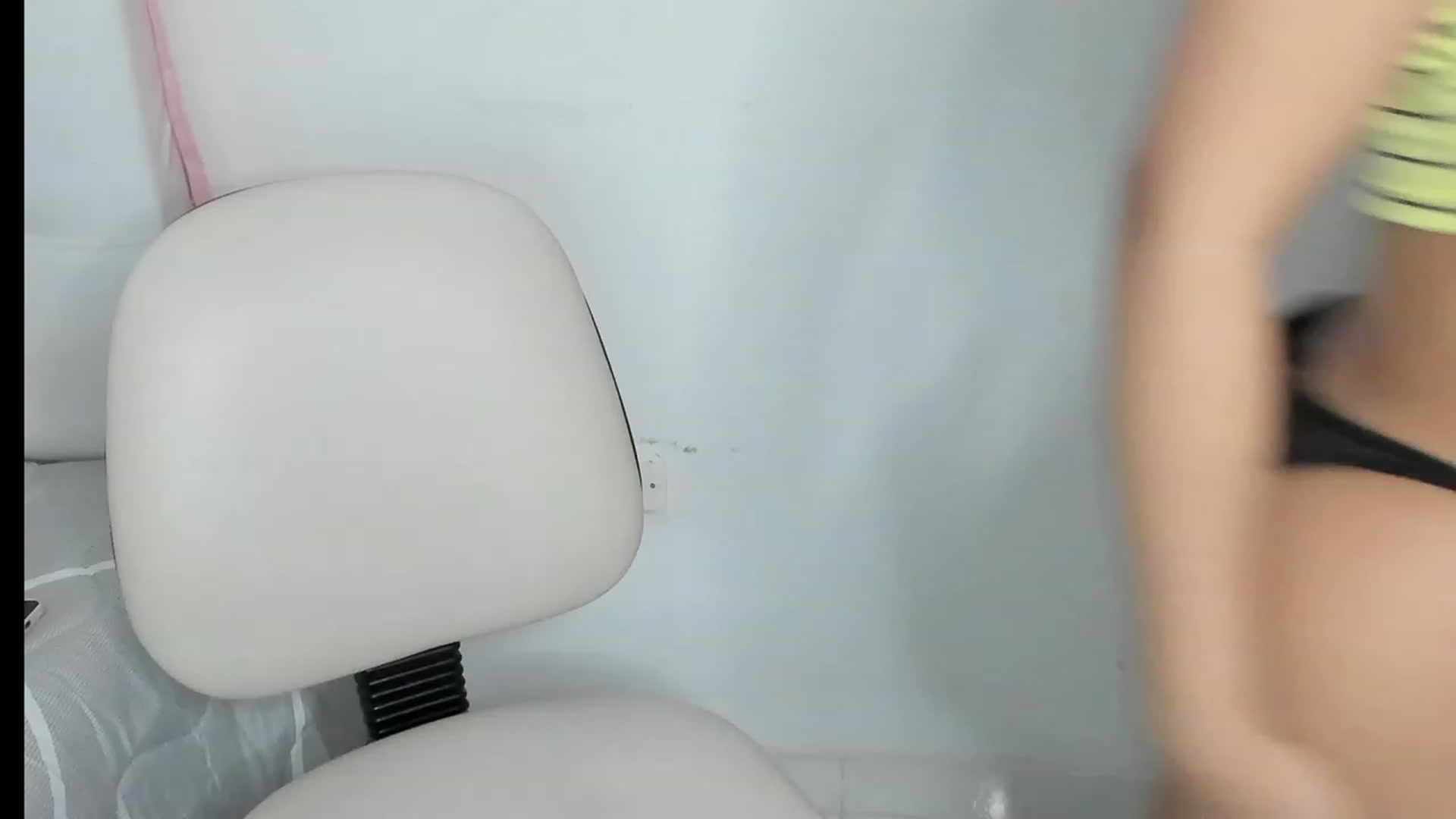 Gallery image thumbnail from Manelyk222's myfreecams stream on, 01/19/2023, 01:58 image 1 of 20