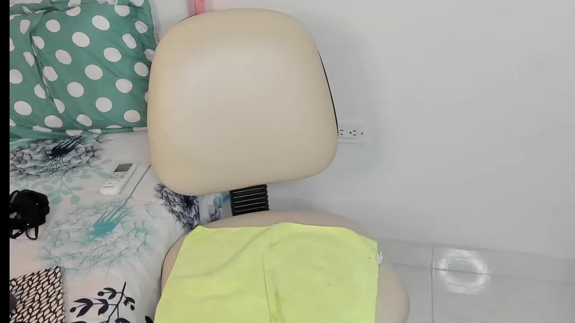 Gallery image thumbnail from Manelyk222's myfreecams stream on, 05/01/2023, 02:59 image 20 of 20