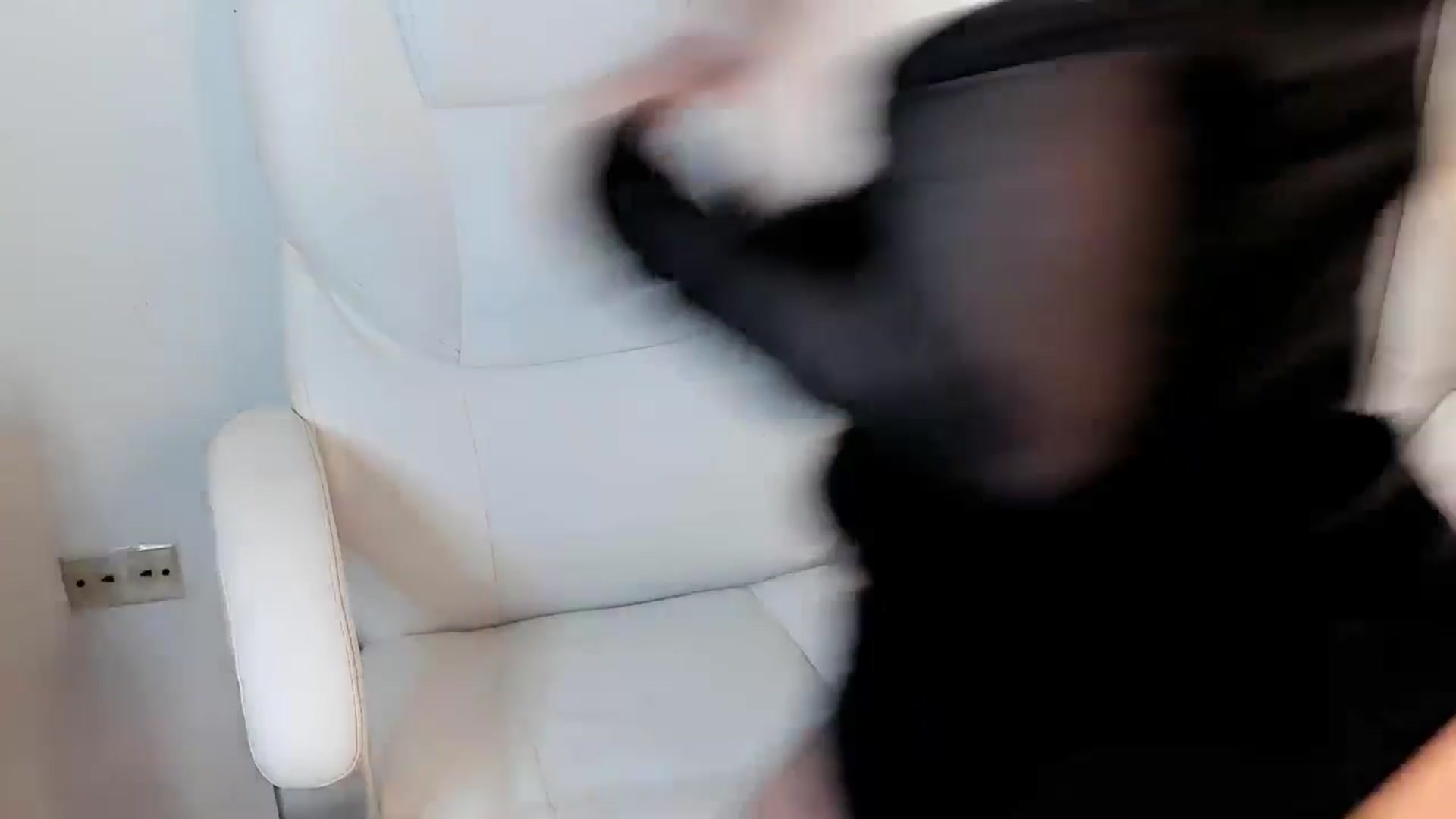 Gallery image thumbnail from Manelyk222's myfreecams stream on, 08/04/2024, 06:14 image 9 of 20