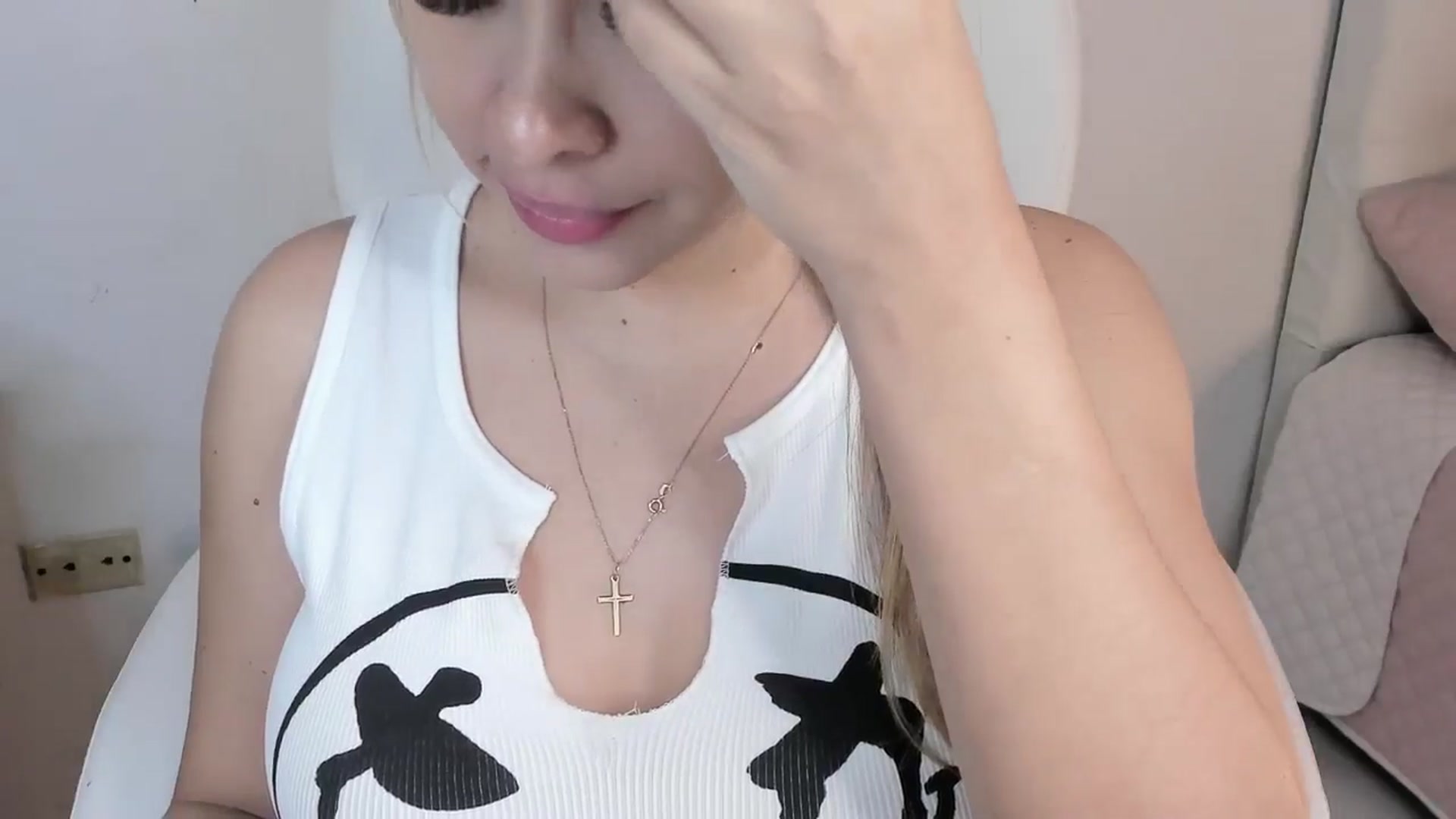 Gallery image thumbnail from Manelyk222's myfreecams stream on, 10/29/2024, 24:39 image 9 of 20