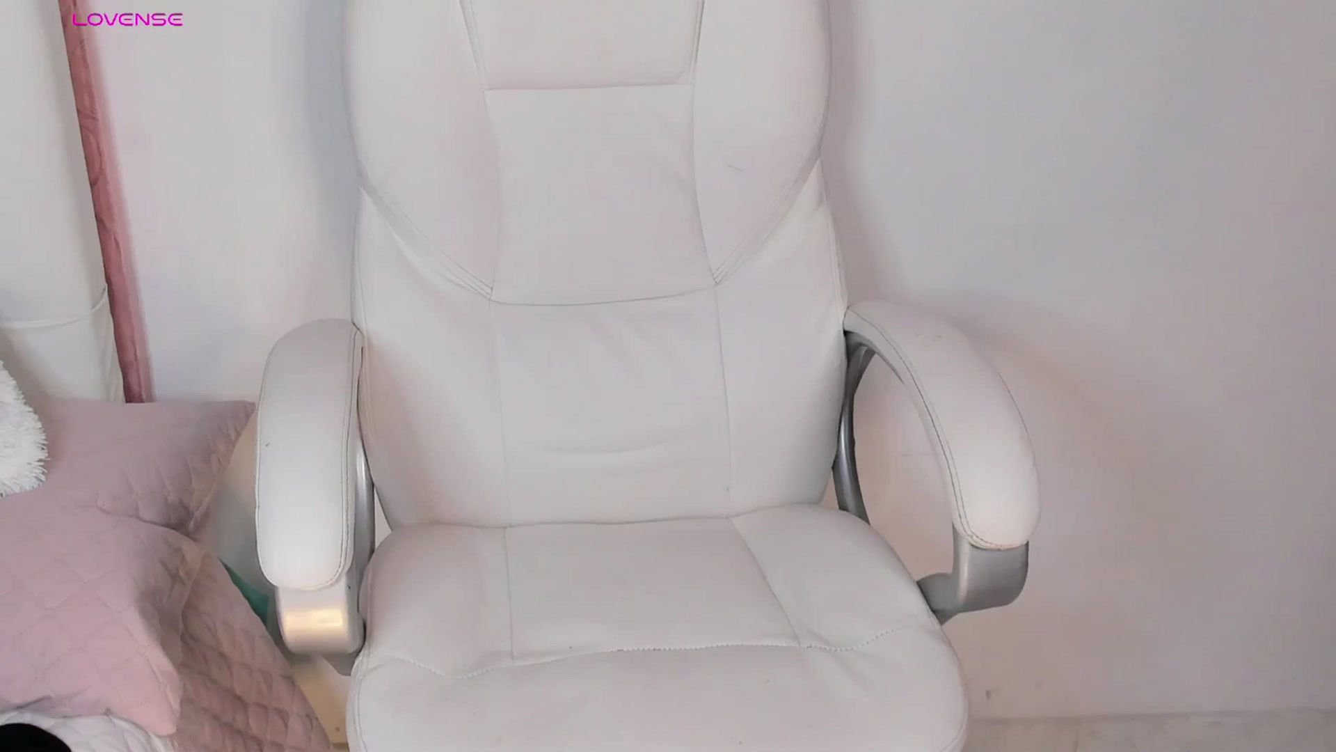 Gallery image thumbnail from Manelyk222's myfreecams stream on, 11/10/2024, 04:41 image 13 of 20