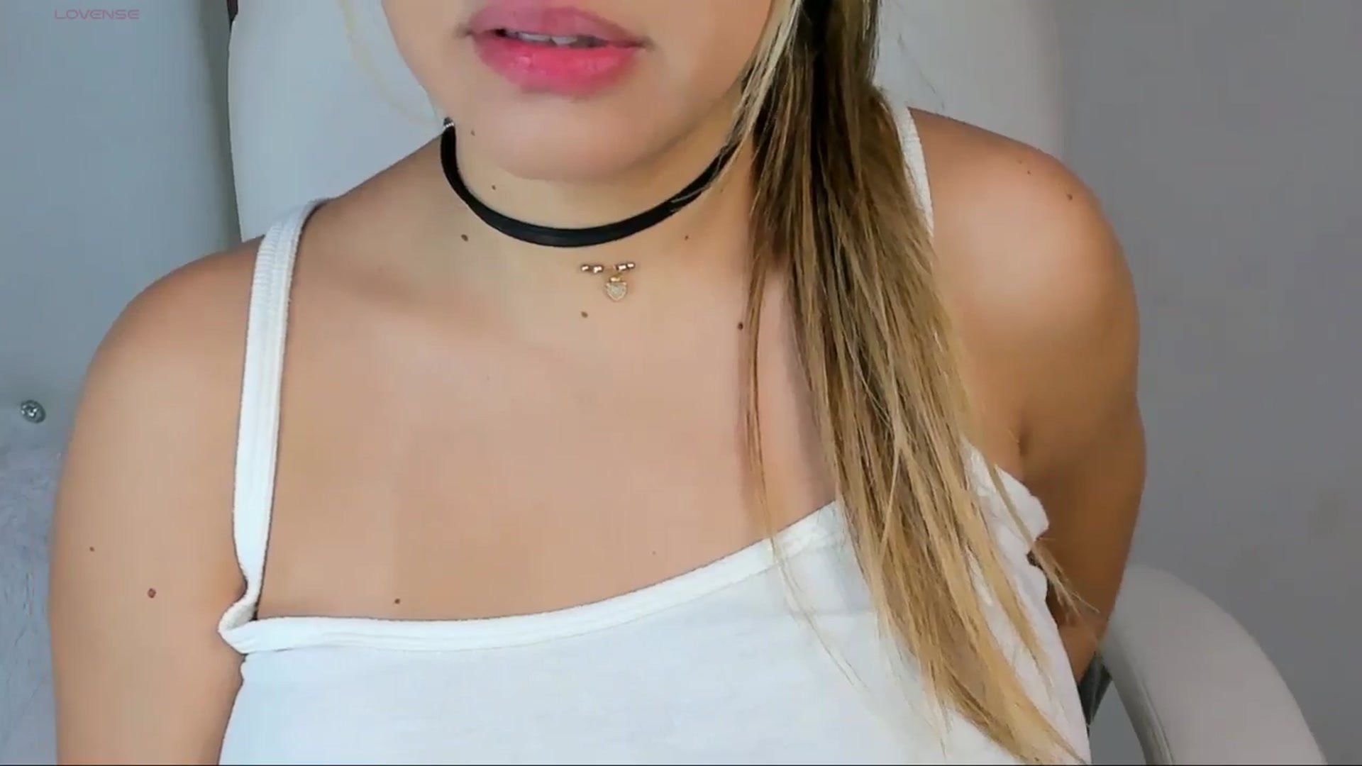 Gallery image thumbnail from Manelyk222's myfreecams stream on, 02/23/2025, 07:20 image 19 of 20