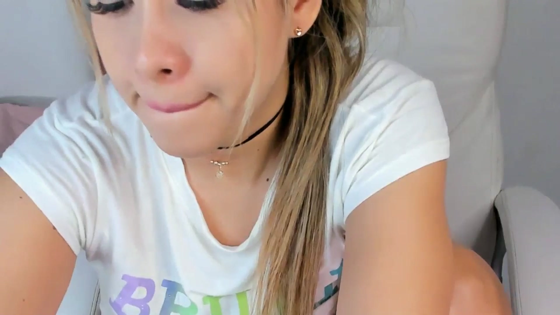Gallery image thumbnail from Manelyk222's myfreecams stream on, 03/20/2025, 06:49 image 2 of 20