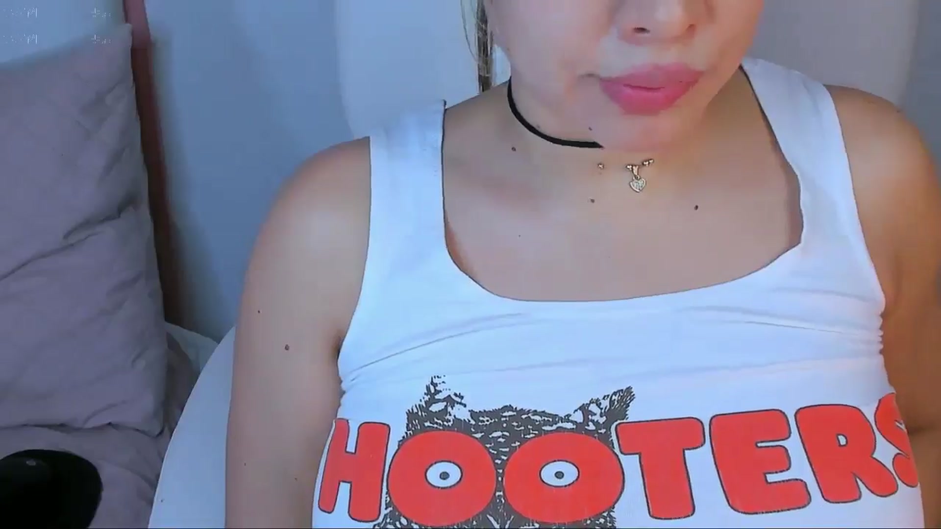 Gallery image thumbnail from Manelyk222's myfreecams stream on, 05/04/2025, 01:33 image 17 of 20