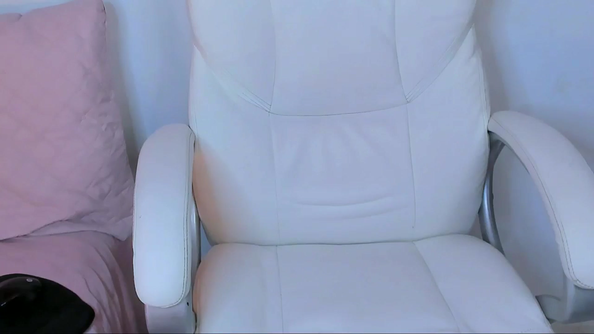 Gallery image thumbnail from Manelyk222's myfreecams stream on, 06/15/2025, 03:56 image 13 of 20