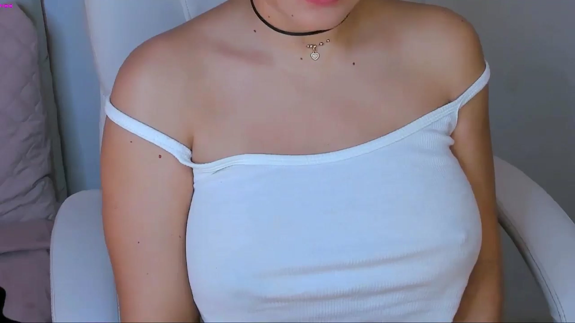 Gallery image thumbnail from Manelyk222's myfreecams stream on, 06/23/2025, 02:32 image 18 of 20