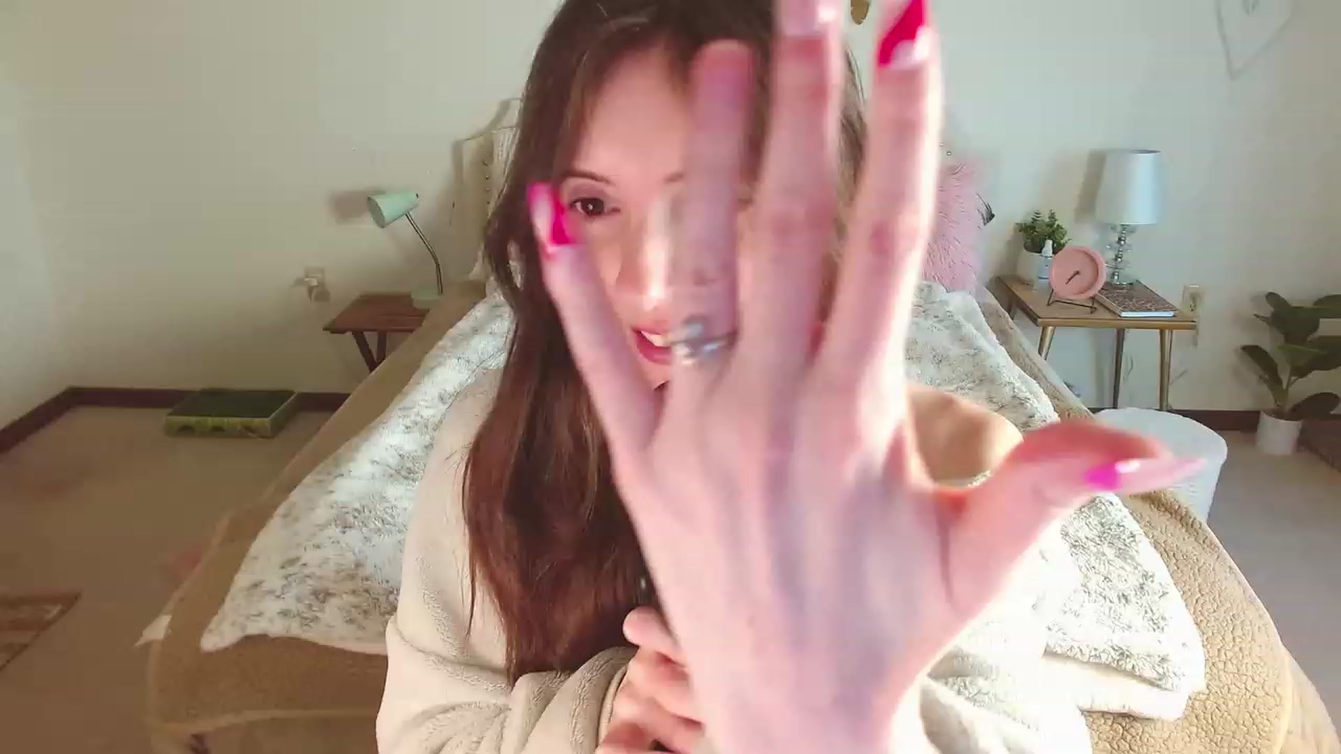 Gallery image thumbnail from MangoMae's myfreecams stream on, 03/26/2023, 12:56 image 4 of 20