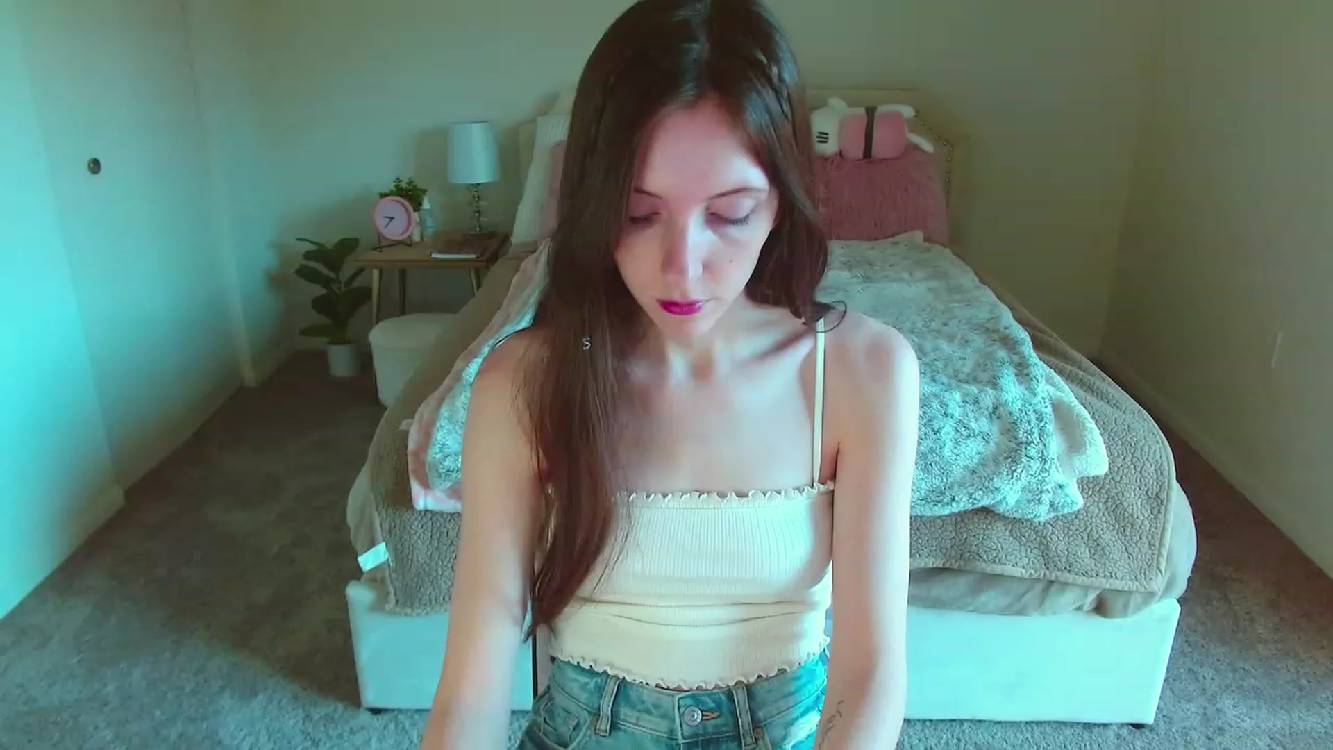 Gallery image thumbnail from MangoMae's myfreecams stream on, 04/12/2023, 13:53 image 1 of 20