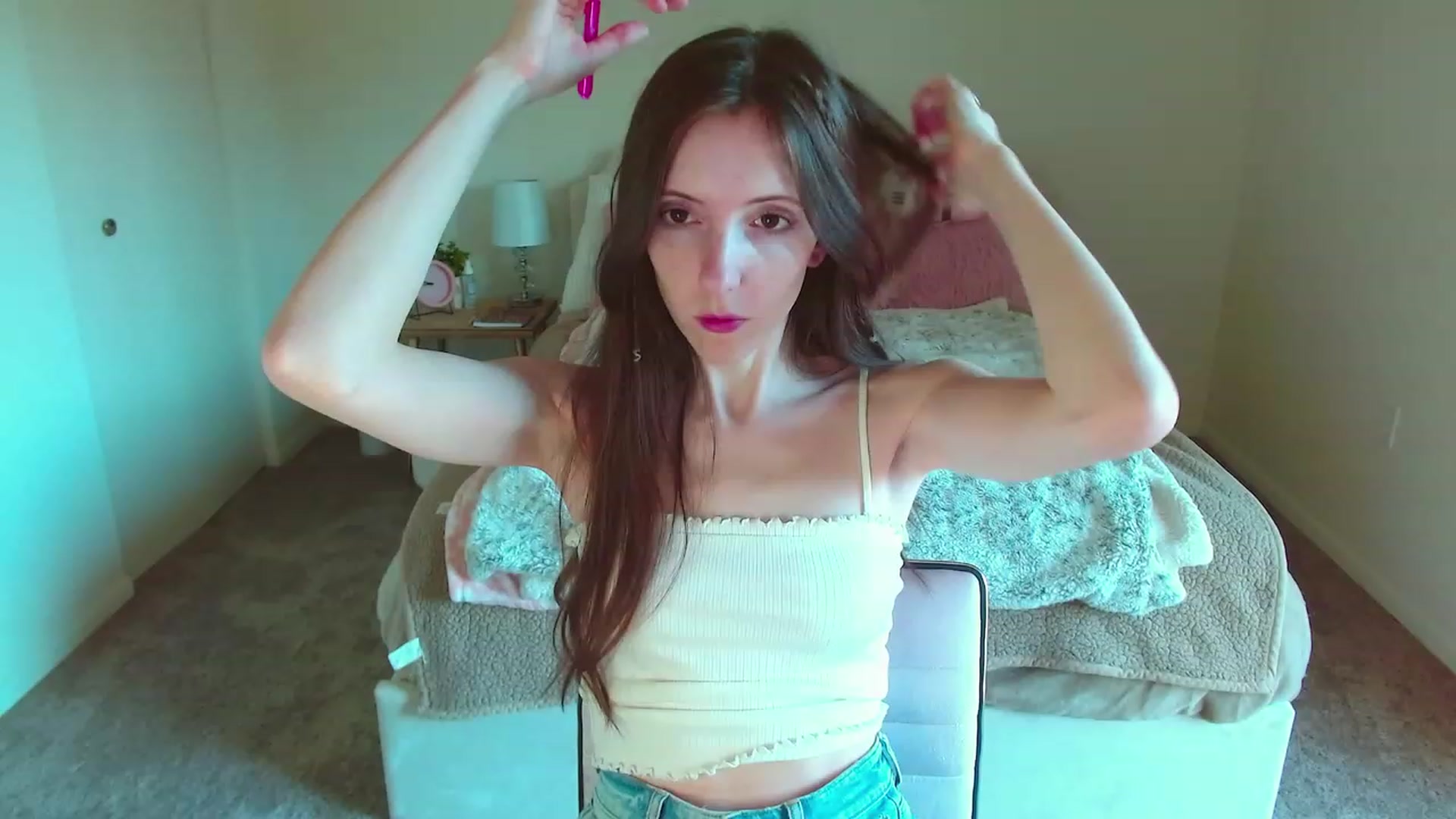 Gallery image thumbnail from MangoMae's myfreecams stream on, 04/12/2023, 13:53 image 9 of 20