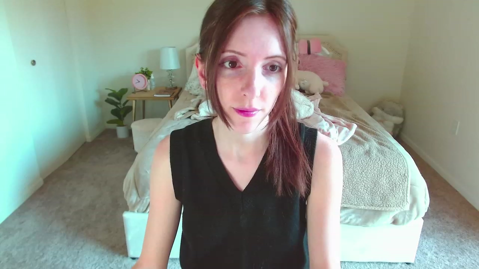 Gallery image thumbnail from MangoMae's myfreecams stream on, 04/15/2023, 14:44 image 19 of 20