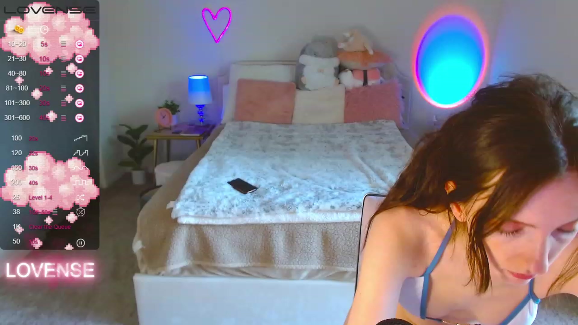 Gallery image thumbnail from MangoMae's myfreecams stream on, 05/07/2023, 18:03 image 6 of 20