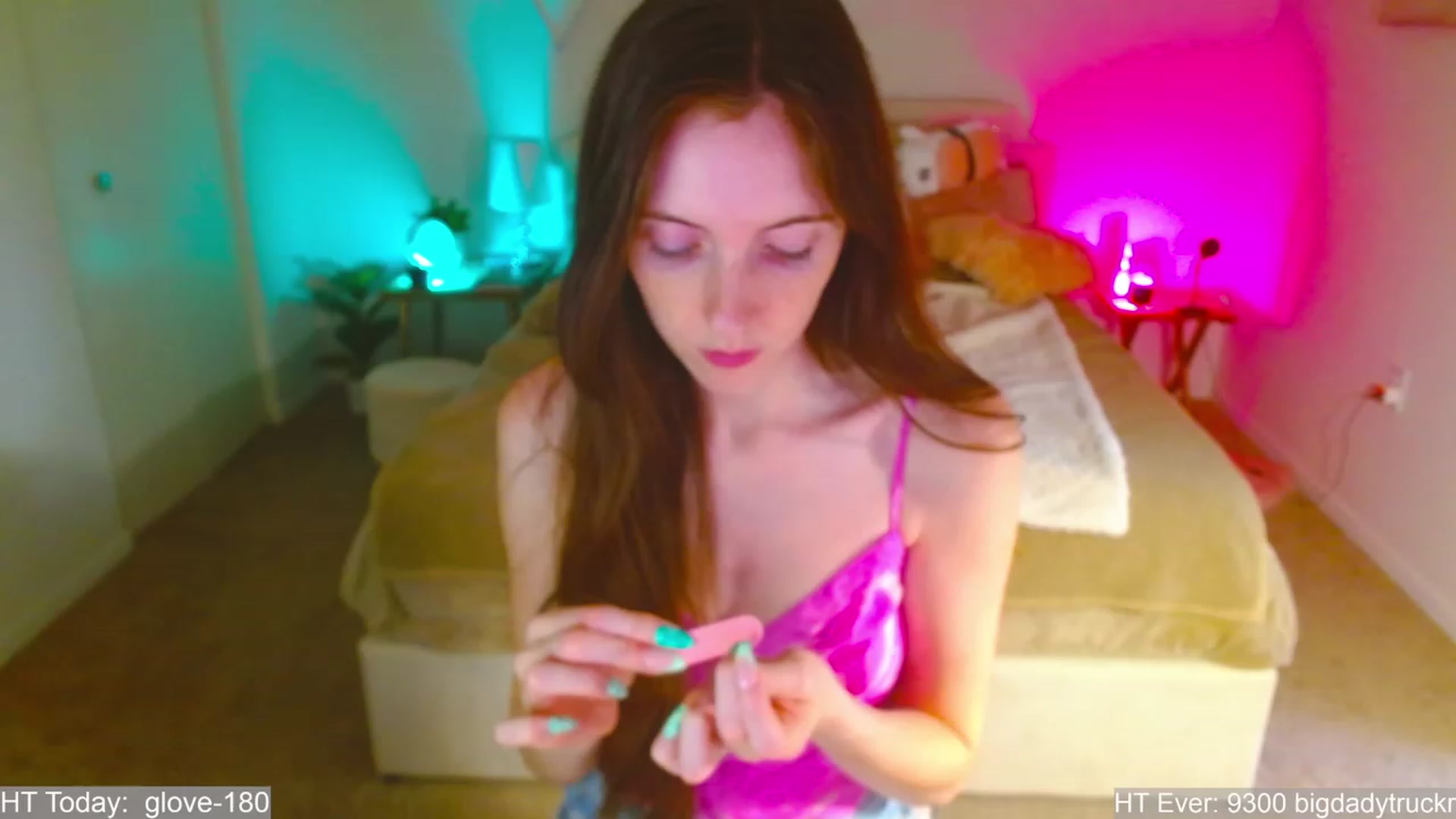 Gallery image thumbnail from MangoMae's myfreecams stream on, 07/07/2023, 20:36 image 10 of 20