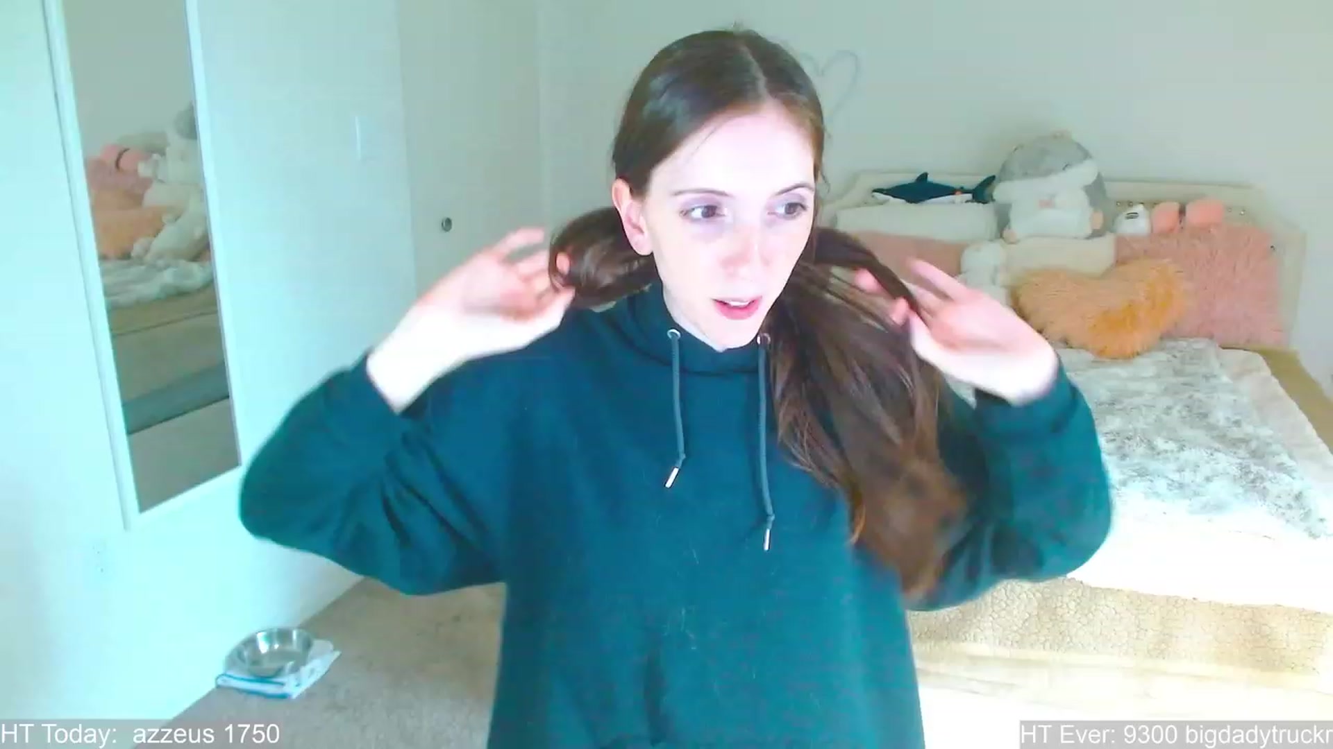 Gallery image thumbnail from MangoMae's myfreecams stream on, 08/06/2023, 20:53 image 20 of 20