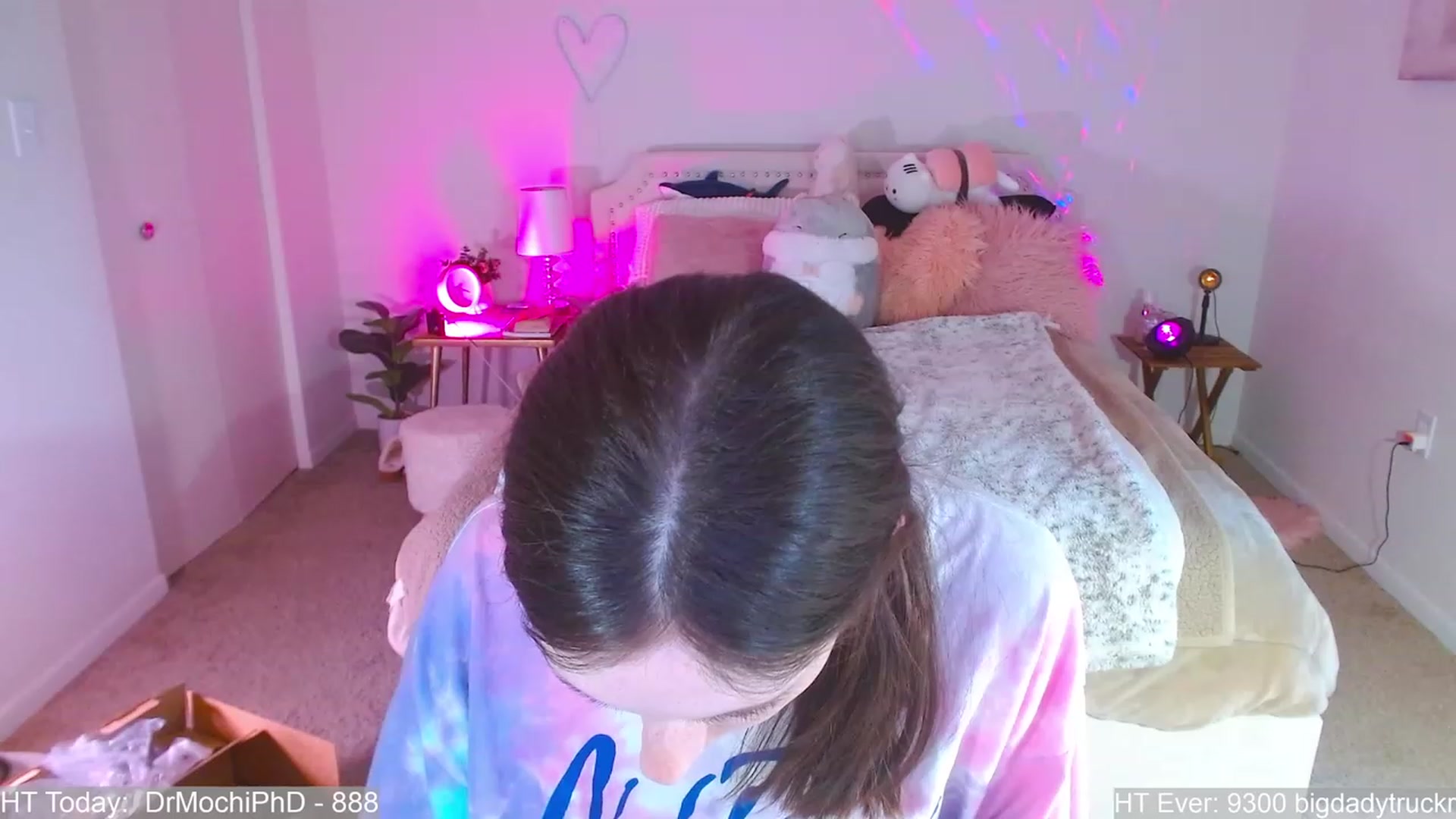 Gallery image thumbnail from MangoMae's myfreecams stream on, 08/16/2023, 22:43 image 11 of 20