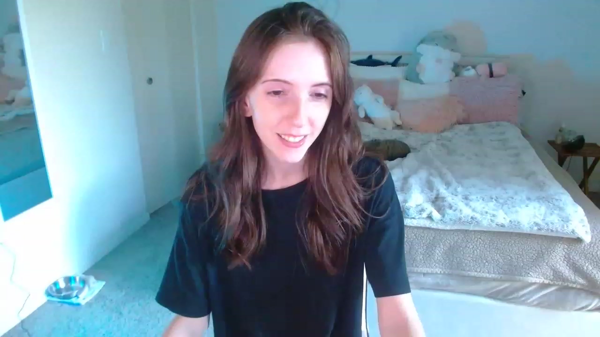 Gallery image thumbnail from MangoMae's myfreecams stream on, 08/24/2023, 22:10 image 18 of 20