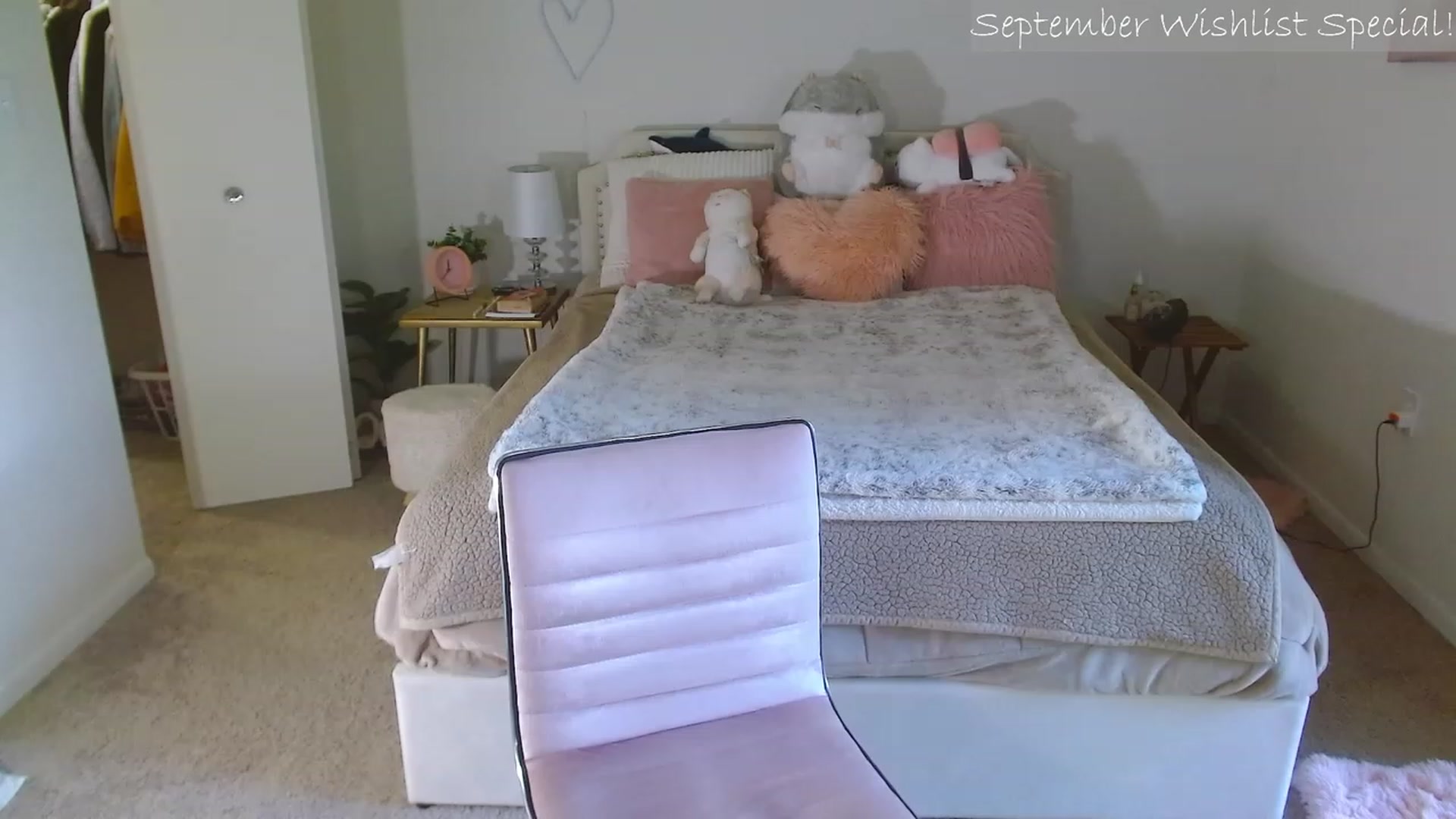 Gallery image thumbnail from MangoMae's myfreecams stream on, 09/14/2023, 16:51 image 18 of 20
