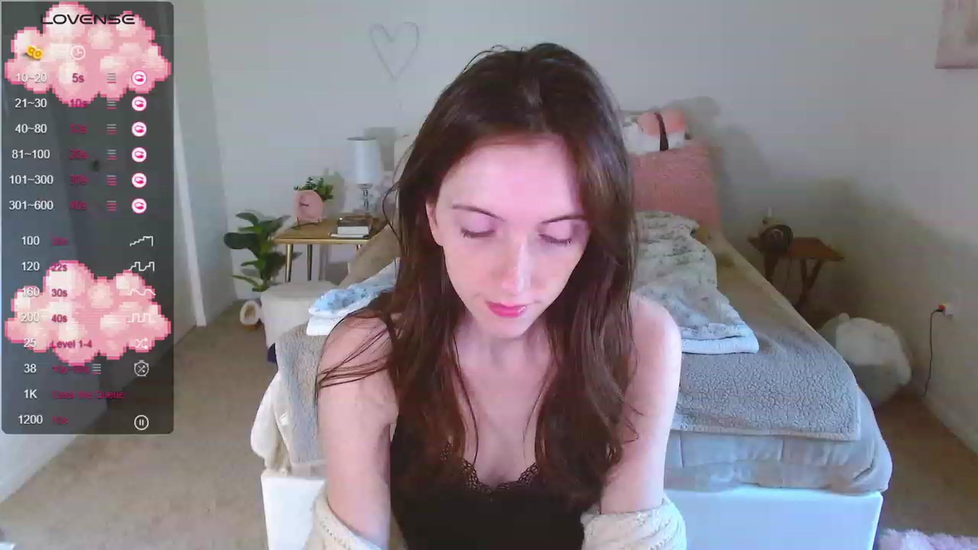 Gallery image thumbnail from MangoMae's myfreecams stream on, 09/18/2023, 13:59 image 1 of 20