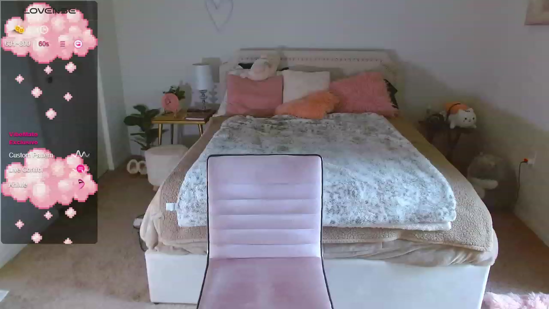 Gallery image thumbnail from MangoMae's myfreecams stream on, 09/19/2023, 16:05 image 5 of 20