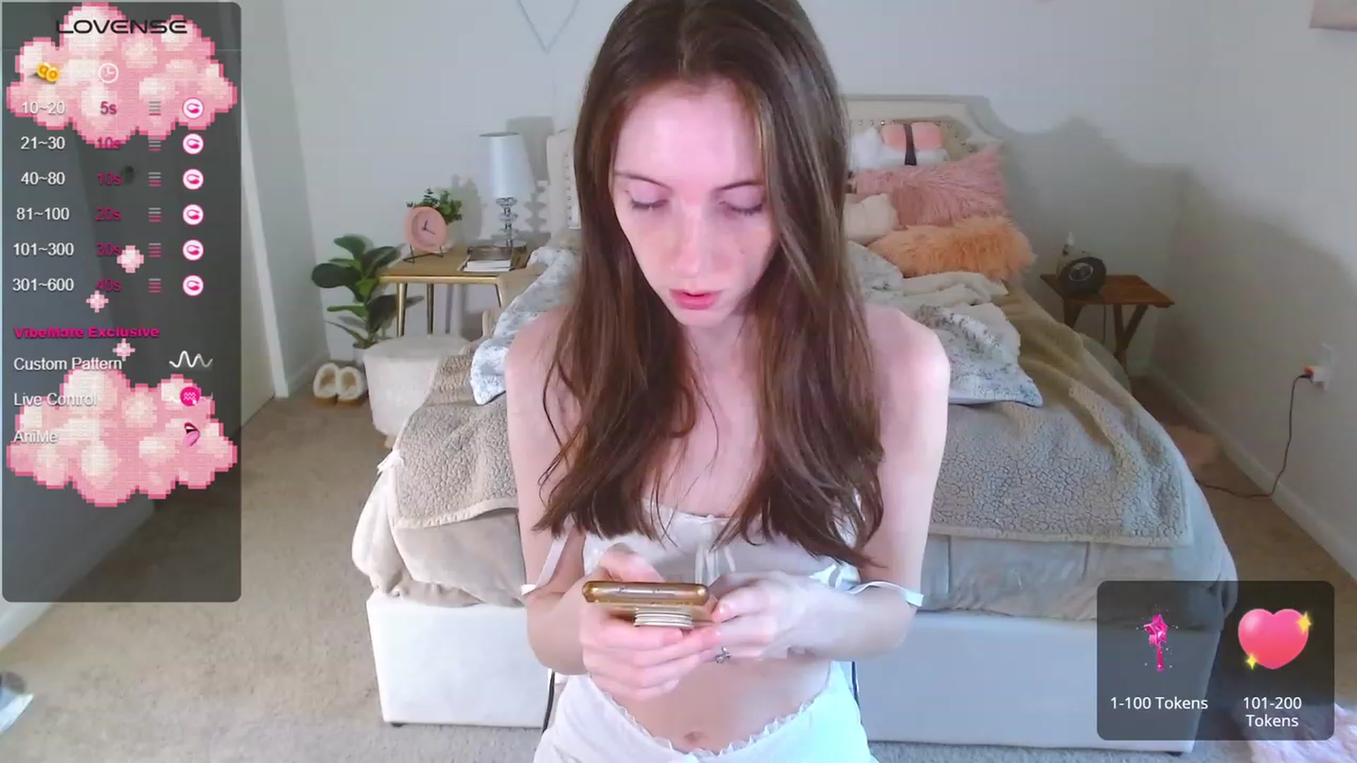 Gallery image thumbnail from MangoMae's myfreecams stream on, 09/23/2023, 17:23 image 20 of 20