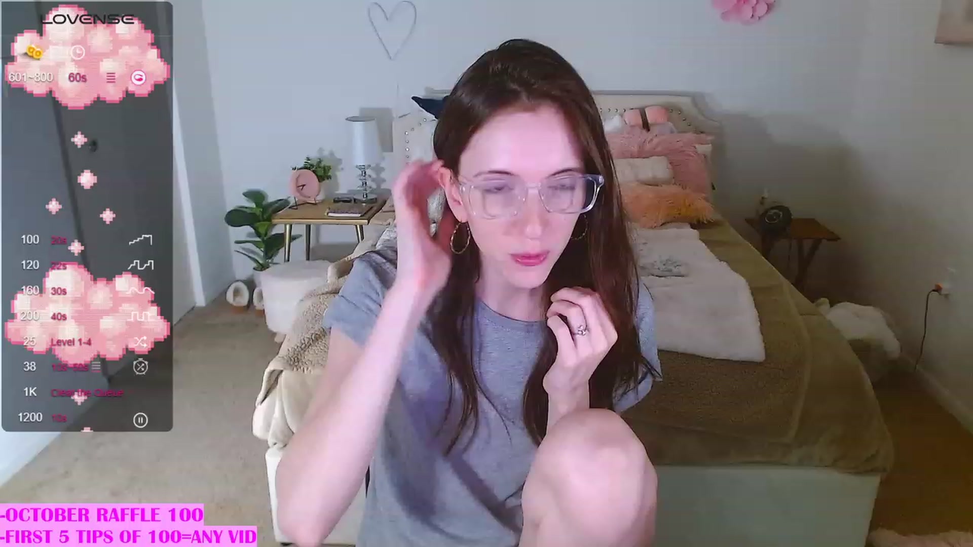 Gallery image thumbnail from MangoMae's myfreecams stream on, 10/06/2023, 24:11 image 5 of 20