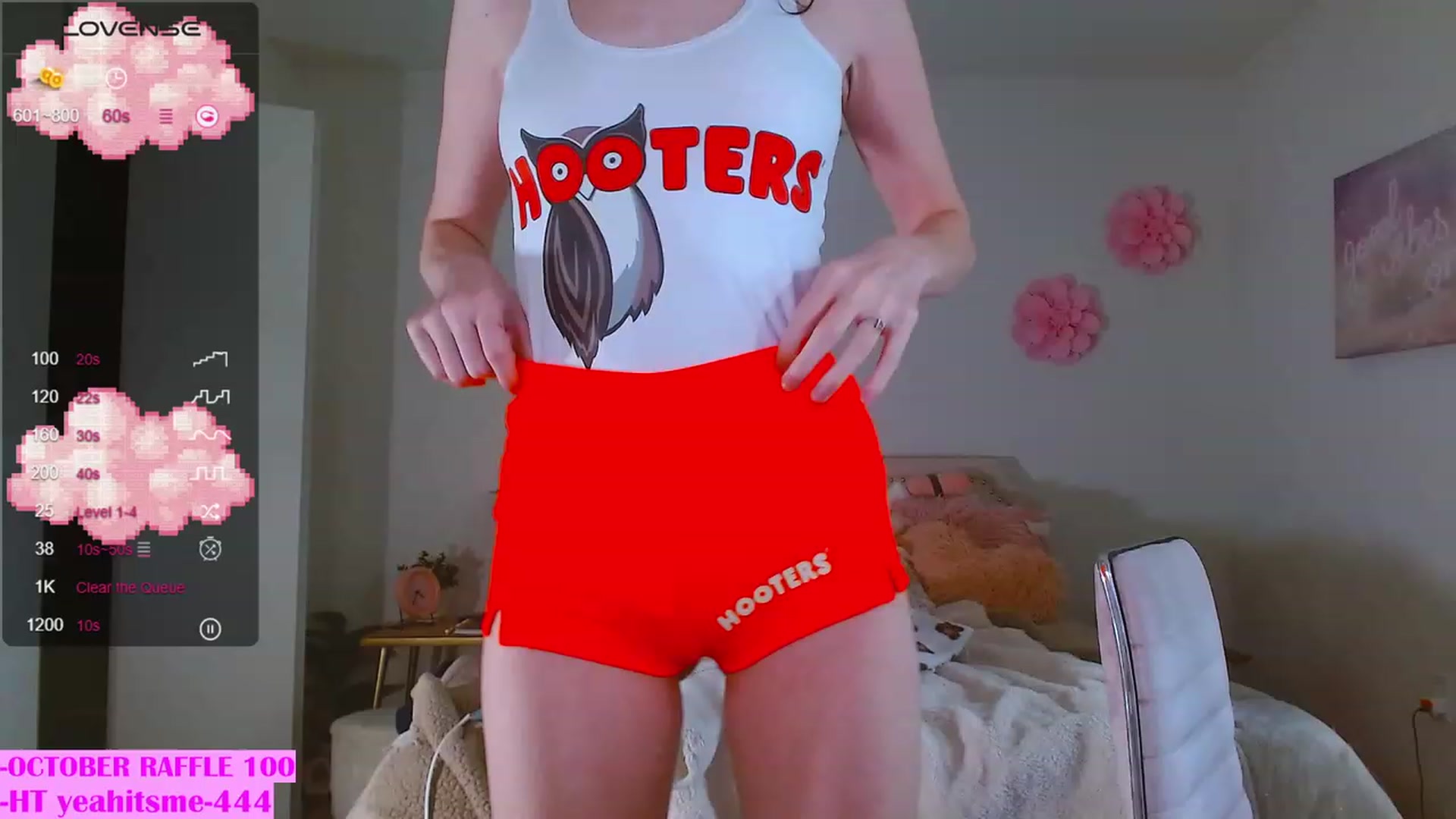 Gallery image thumbnail from MangoMae's myfreecams stream on, 10/08/2023, 20:46 image 20 of 20