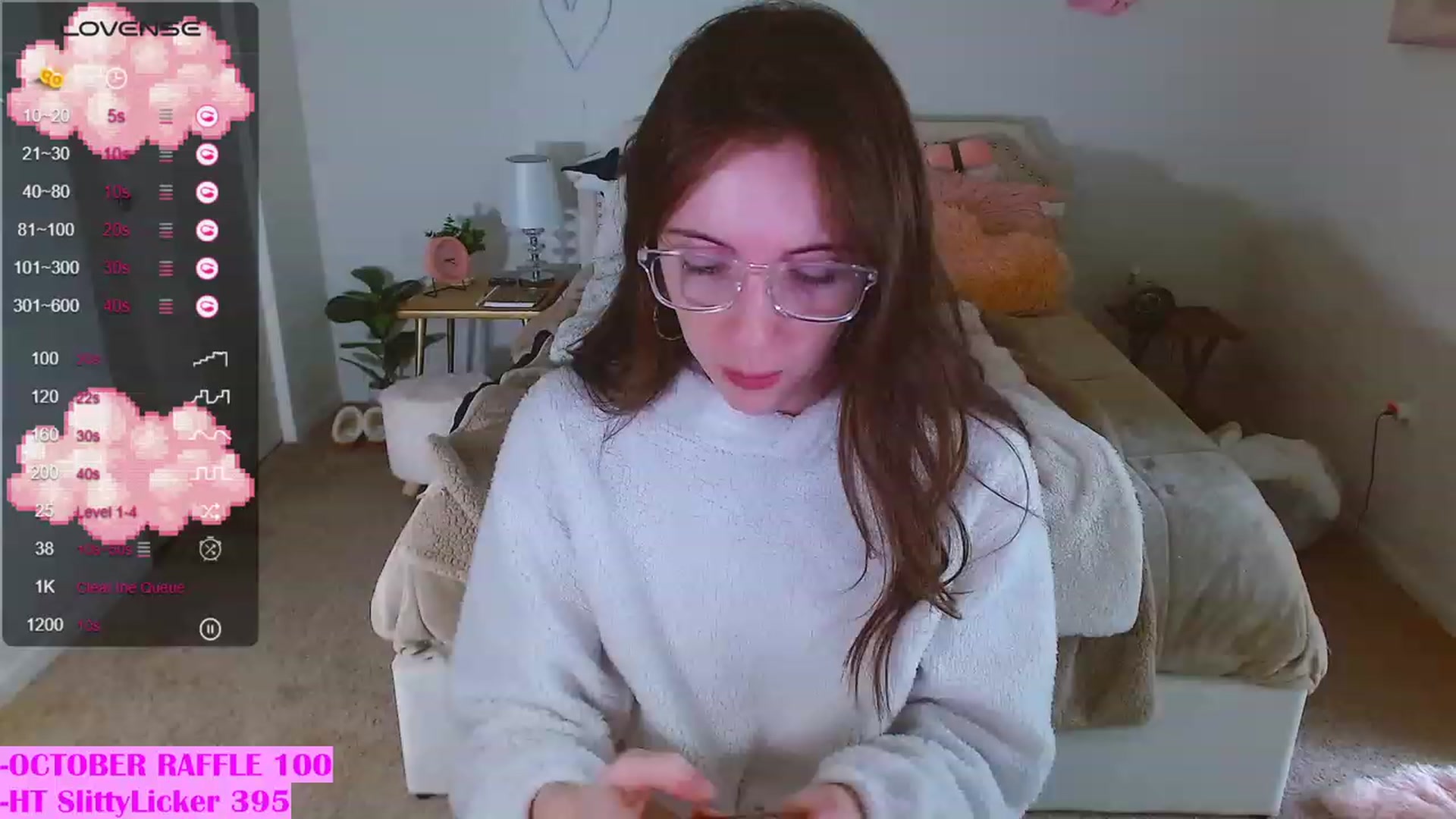 Gallery image thumbnail from MangoMae's myfreecams stream on, 10/08/2023, 20:46 image 8 of 20