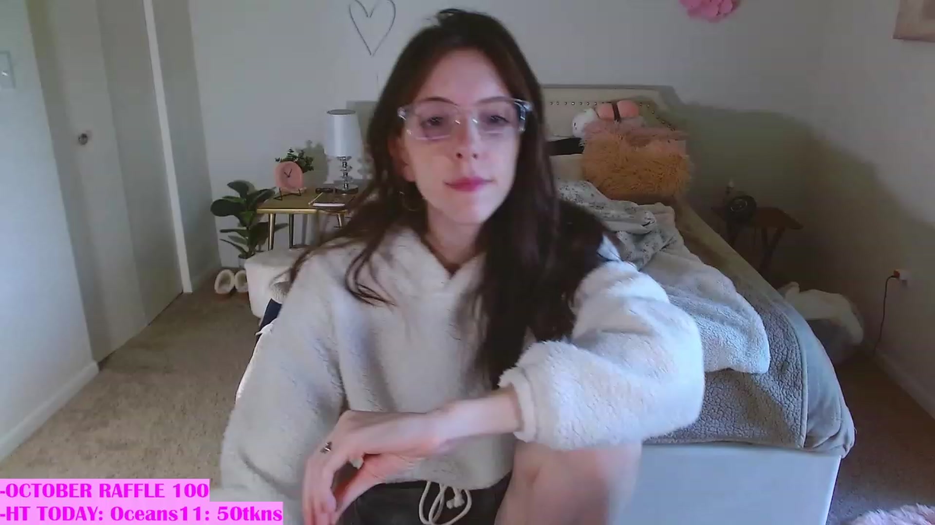 Gallery image thumbnail from MangoMae's myfreecams stream on, 10/09/2023, 15:27 image 10 of 20