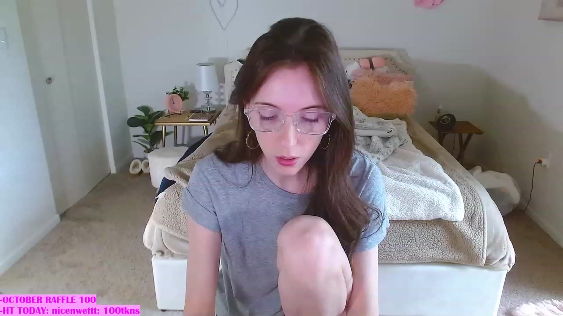 Gallery image thumbnail from MangoMae's myfreecams stream on, 10/09/2023, 16:01 image 16 of 20