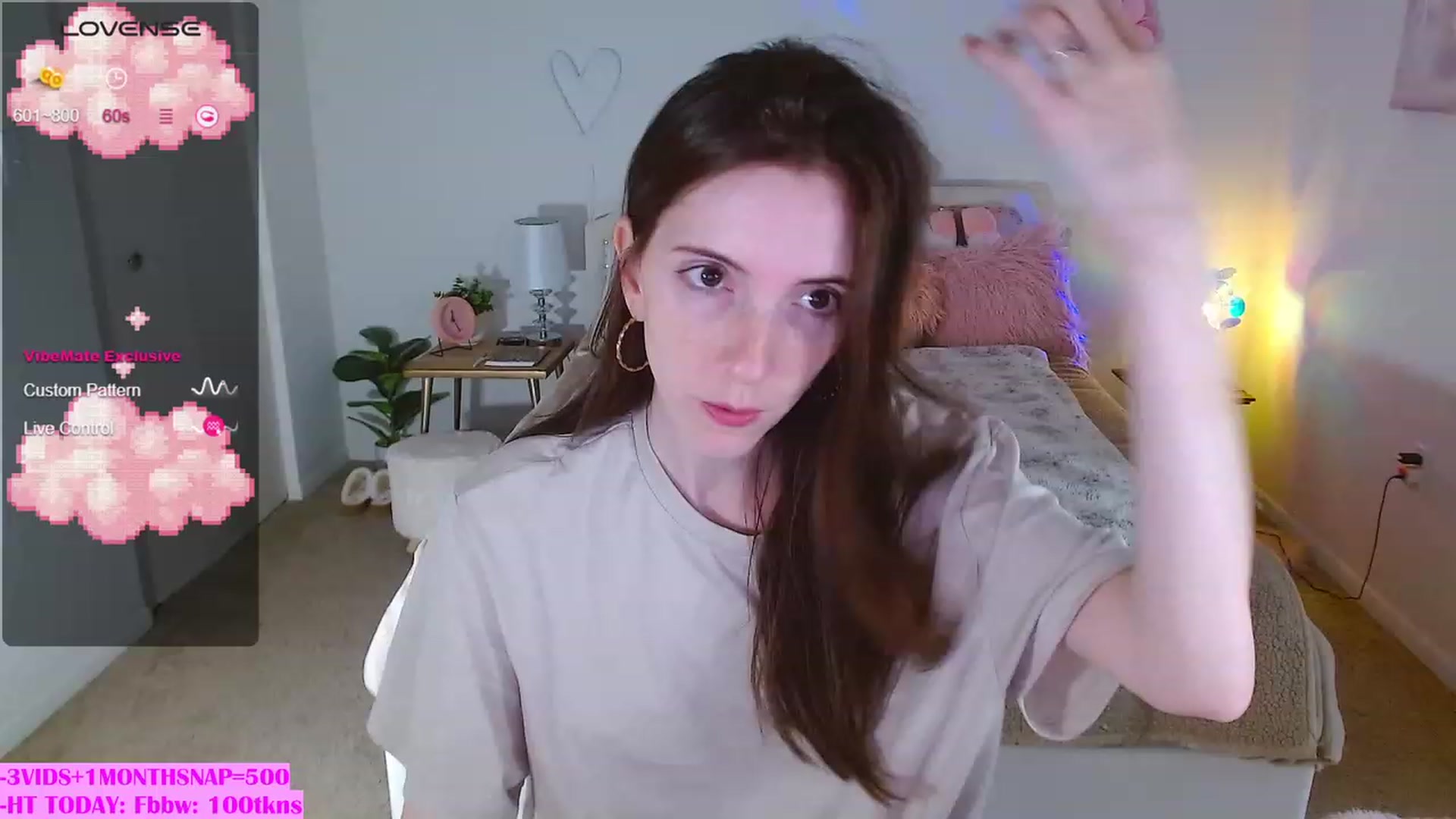 Gallery image thumbnail from MangoMae's myfreecams stream on, 10/14/2023, 16:28 image 20 of 20