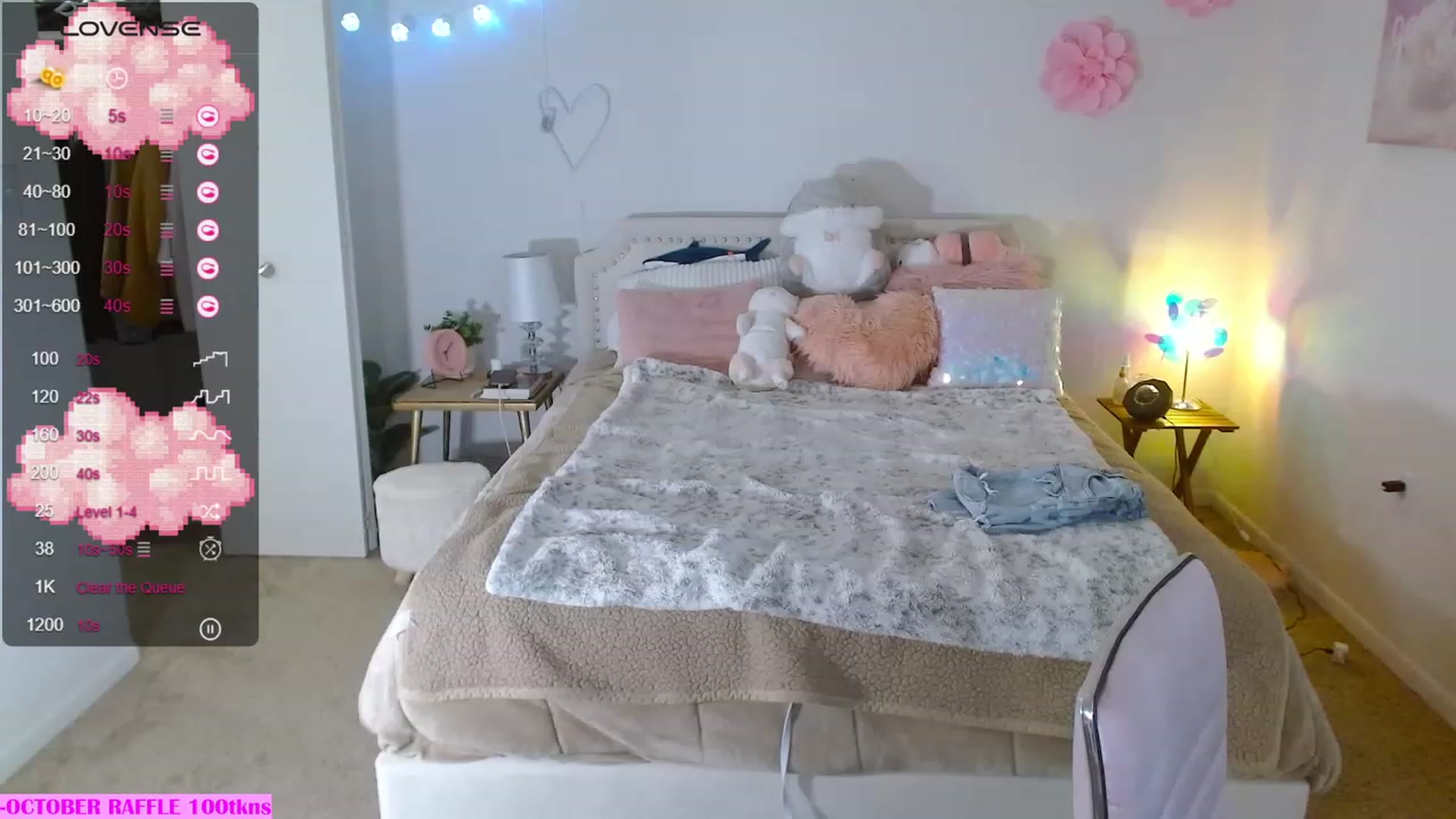 Gallery image thumbnail from MangoMae's myfreecams stream on, 10/20/2023, 23:25 image 1 of 20